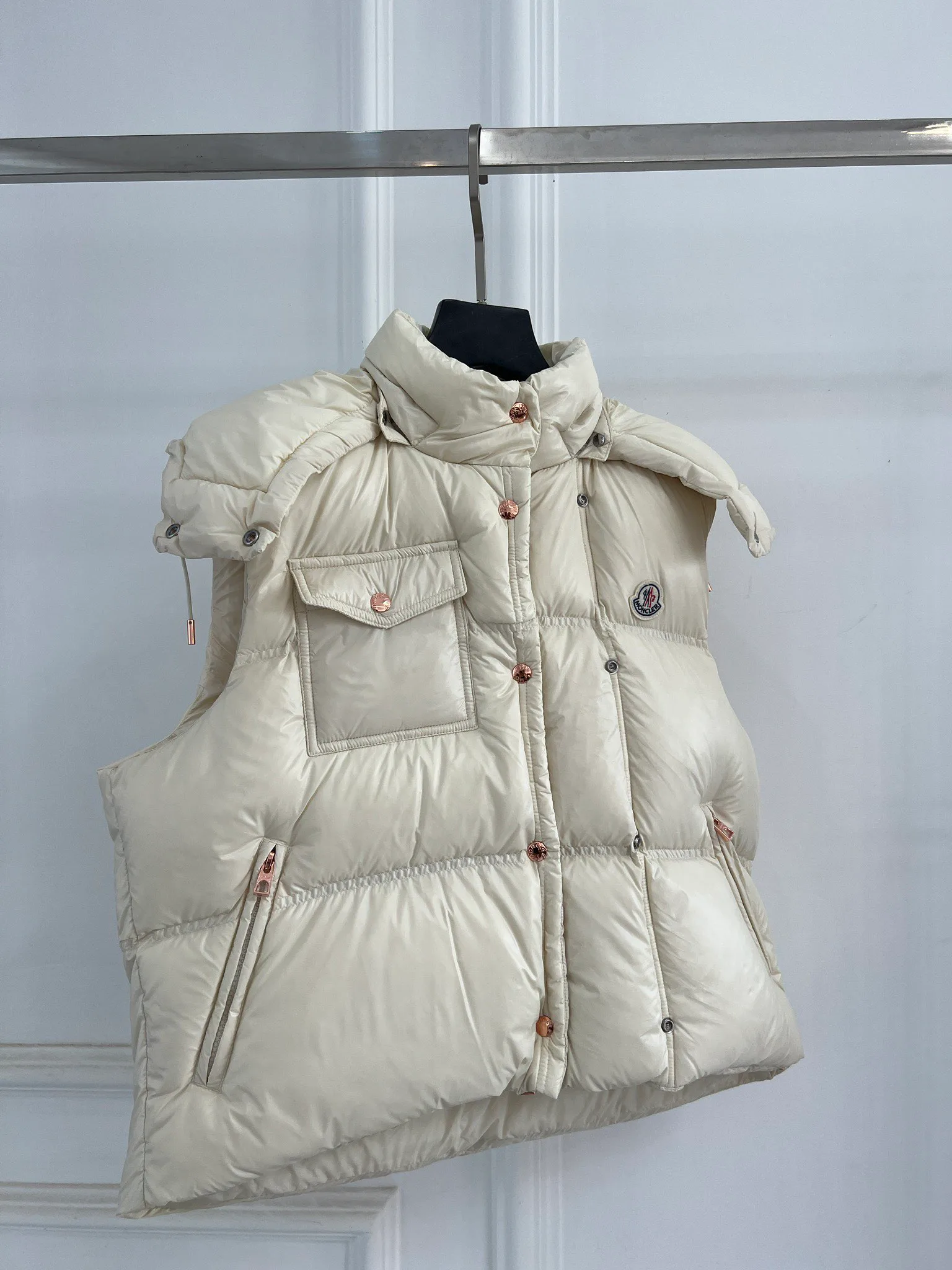 Women's Vests MONCLER 18416173