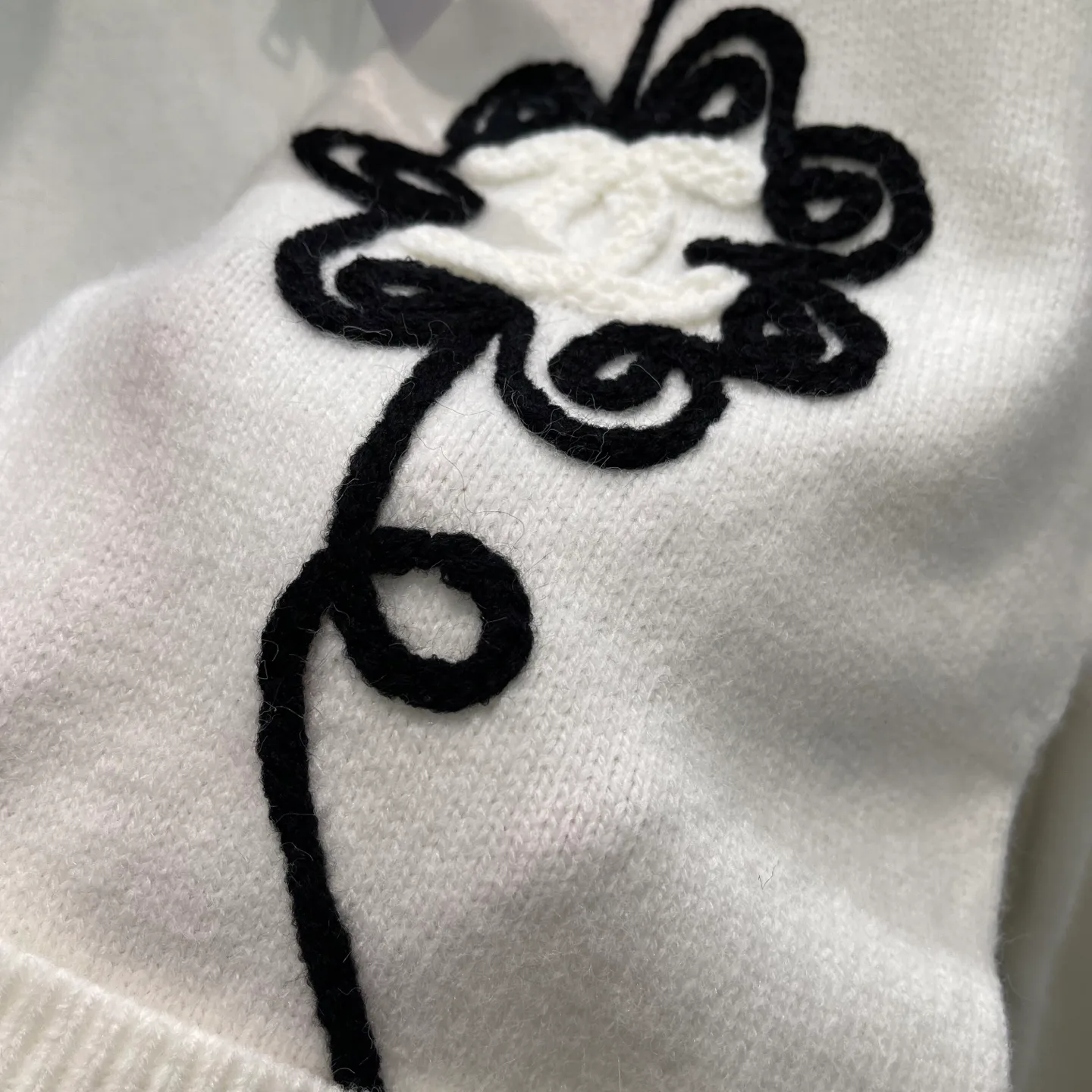 Women's Jumpers And Sweaters CHANEL 18030658