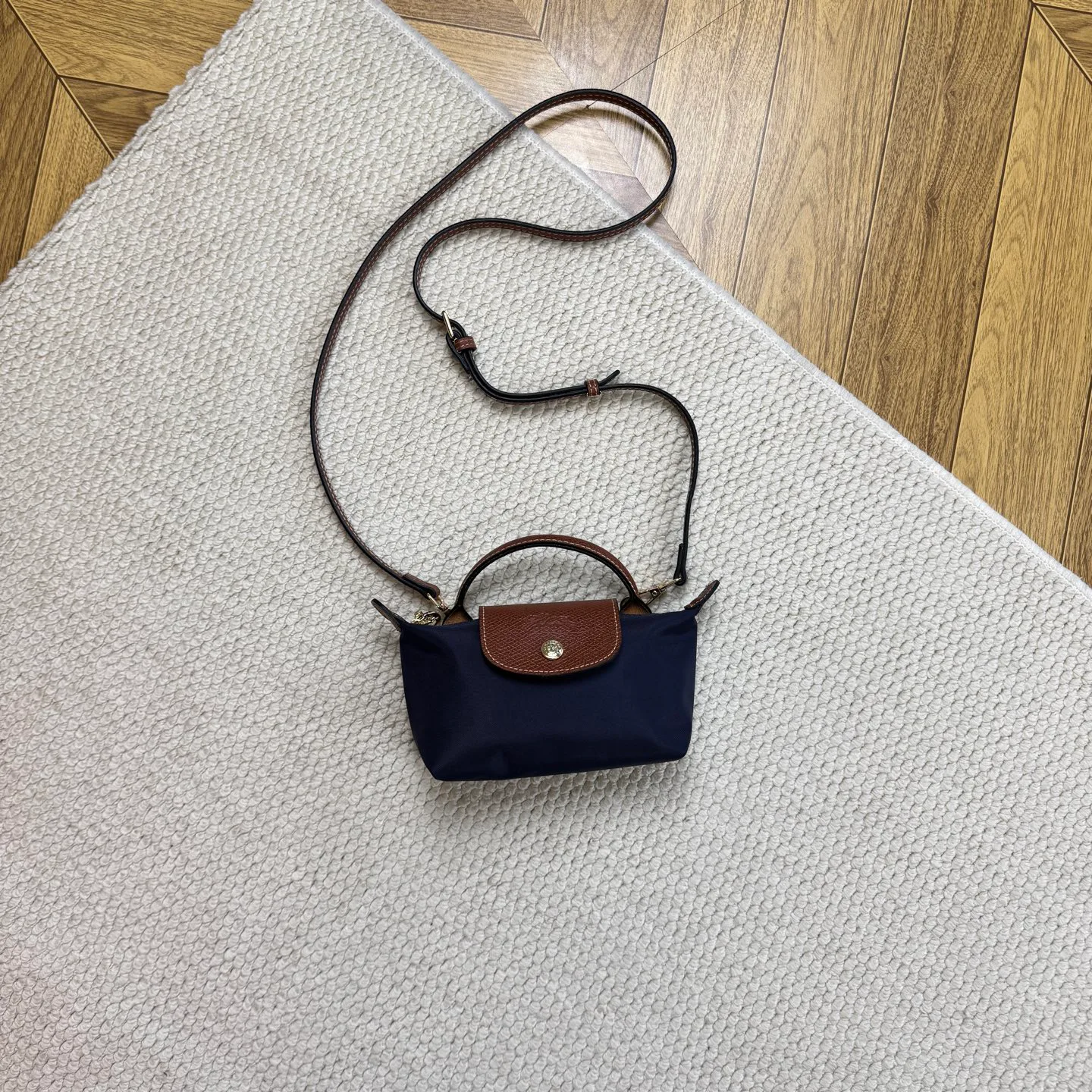 Women's Classic Handbags LONGCHAMP 17875591