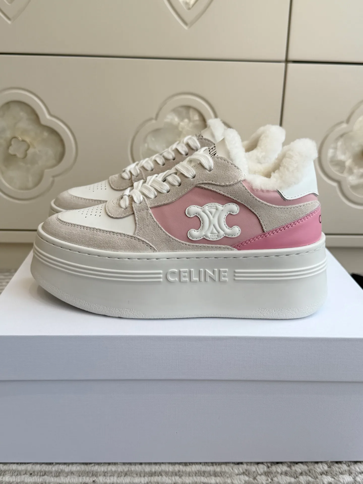 Women's Sneakers CELINE 18511657