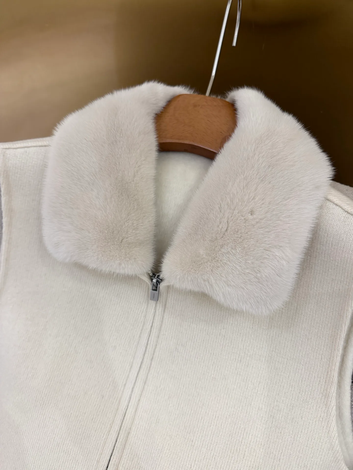 Women's Vests LORO PIANA 18513128