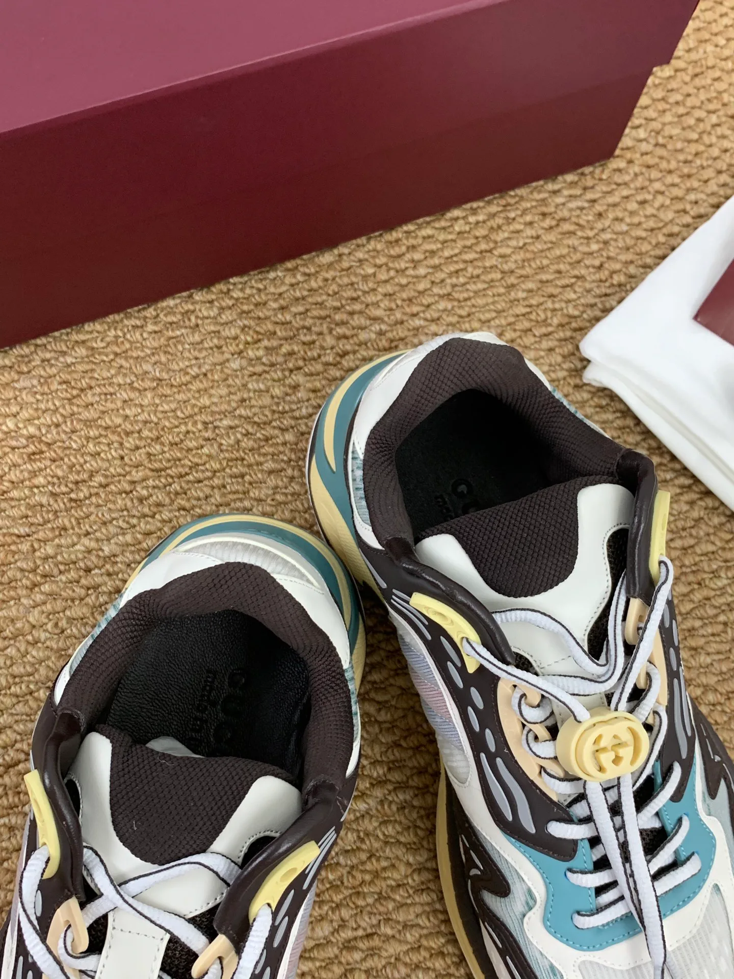 Women's Sneakers GUCCI 17545257