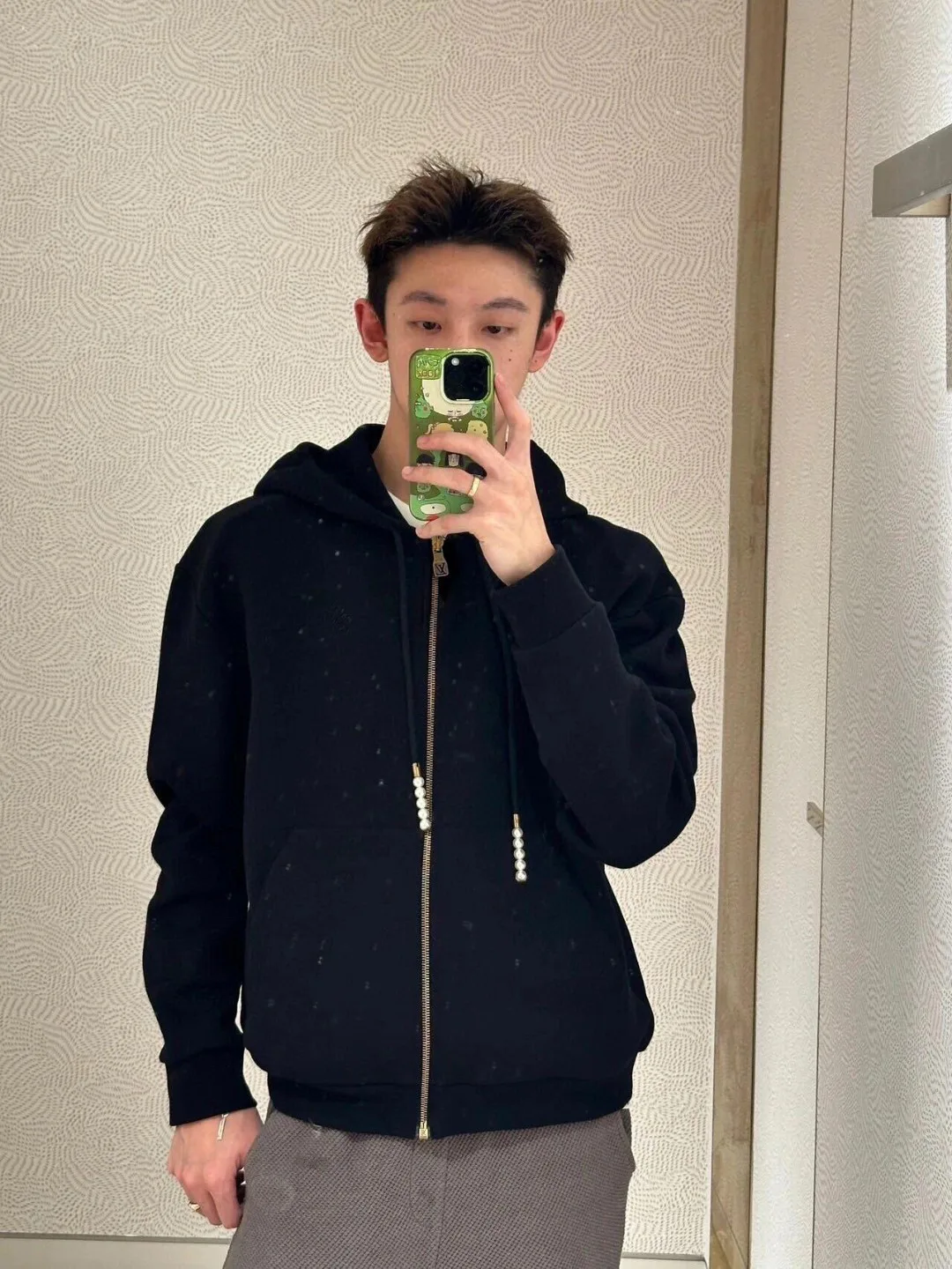 Men's Sweatshirts And Hoodies LOUIS VUITTON 17740836