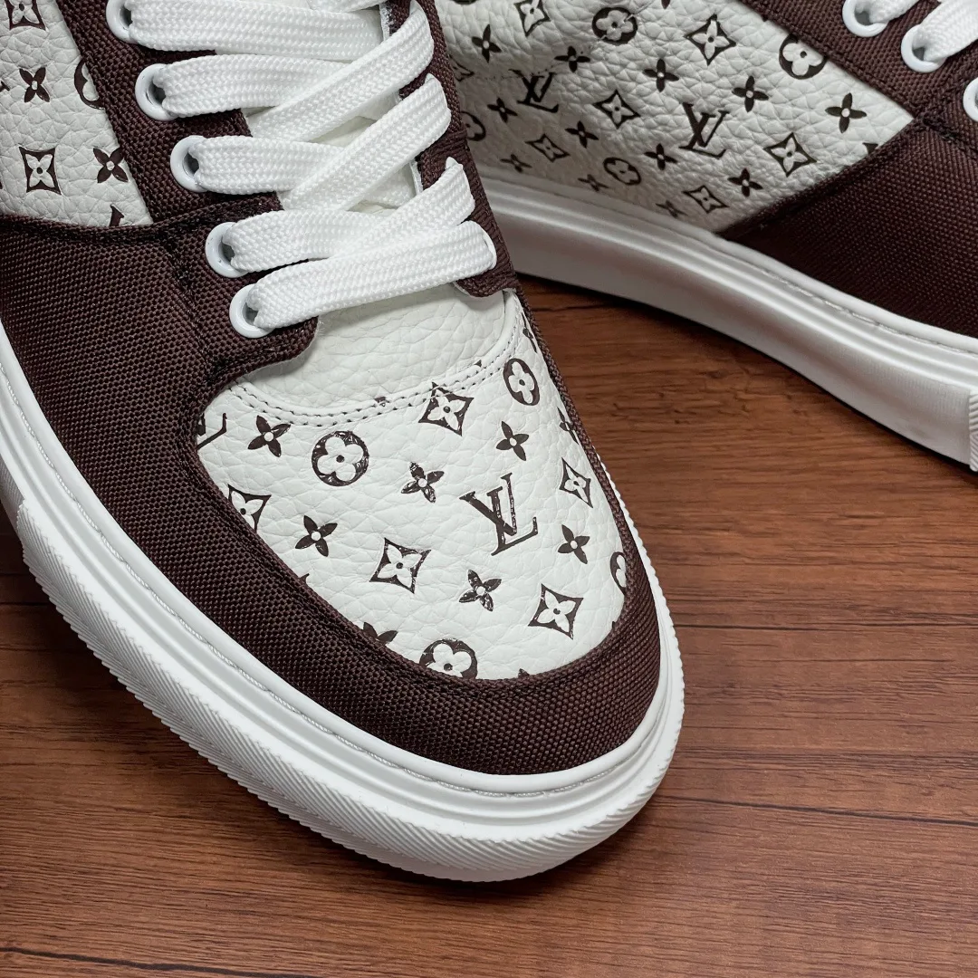 Men's Sneakers LOUIS VUITTON 18296787