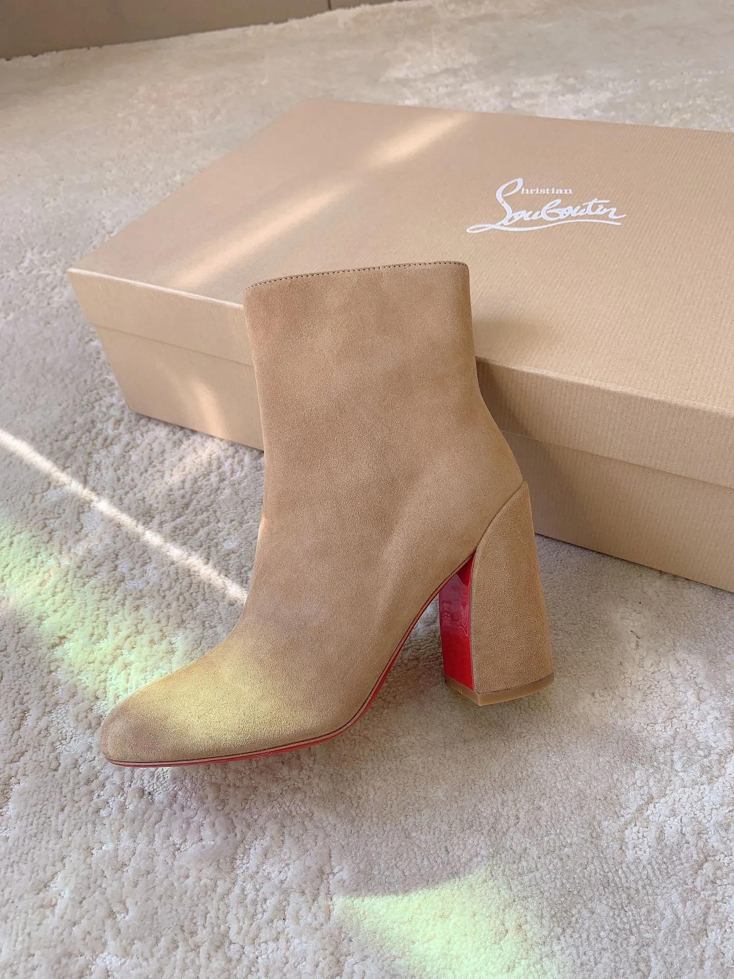 Women's Booties CHRISTIAN LOUBOUTIN 17962853