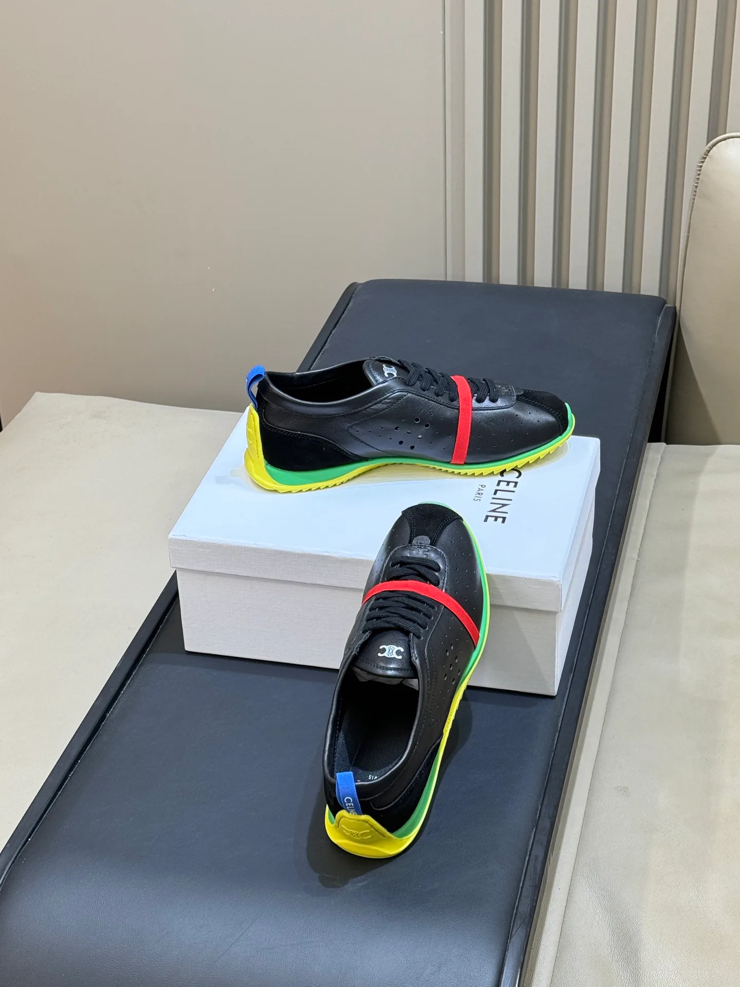 Women's Sneakers CELINE 18073021