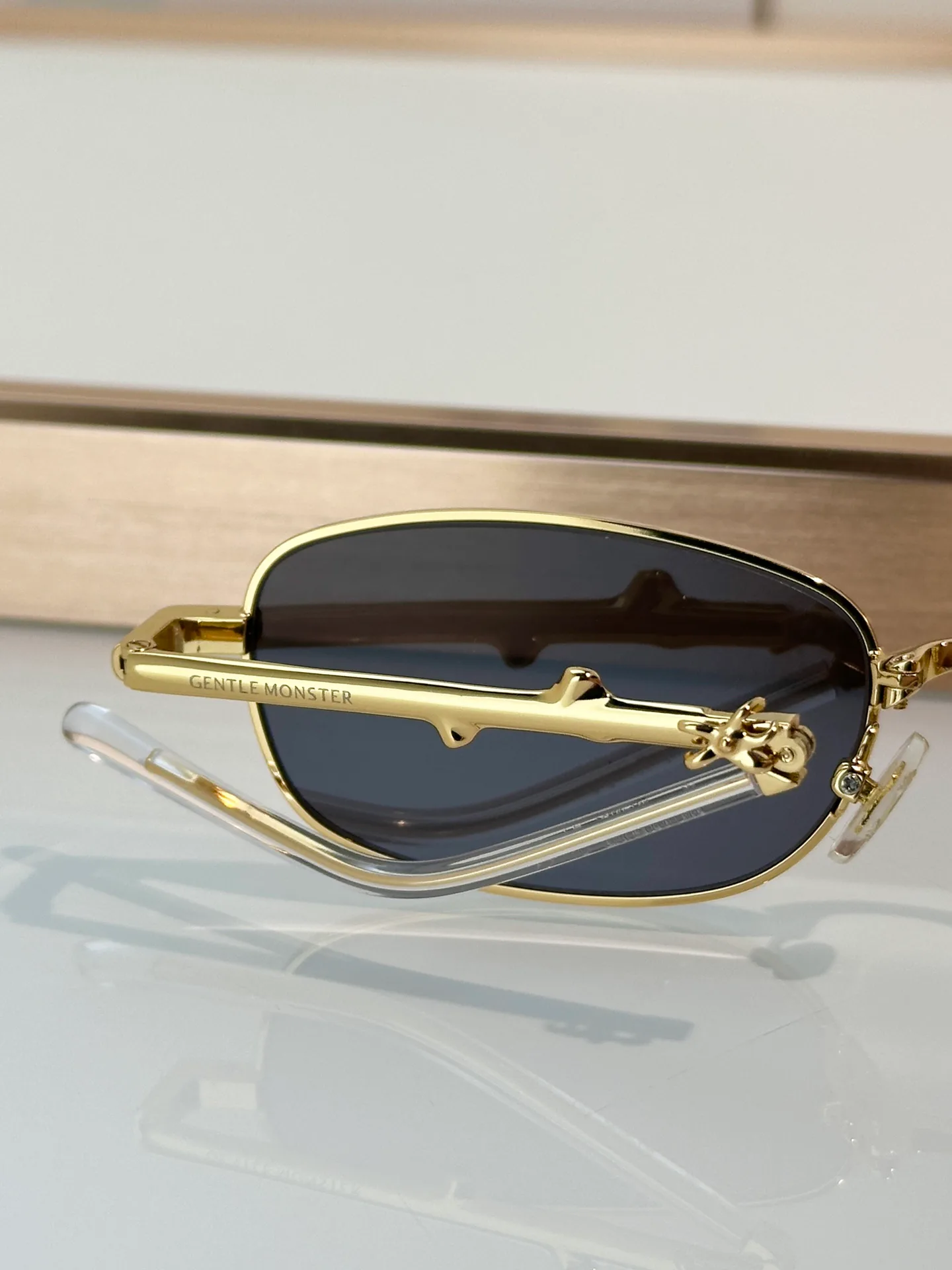 Glasses GENTLE MONSTER 18345158