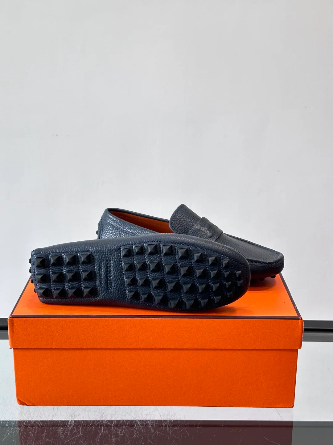 Men's Loafers And Dress Shoes HERMES 18102668