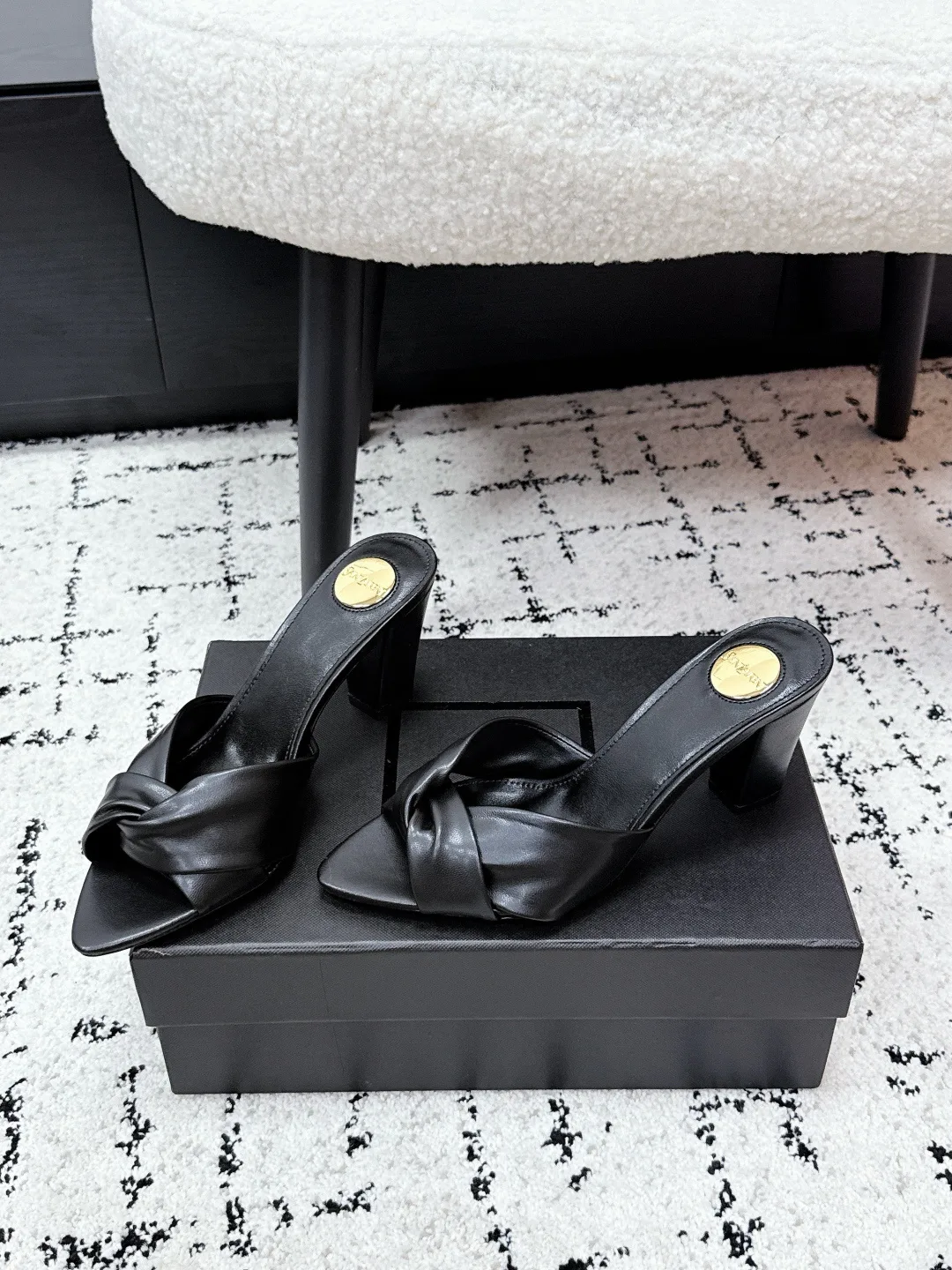 Women's Mules And Clogs SAINT LAURENT 17946662