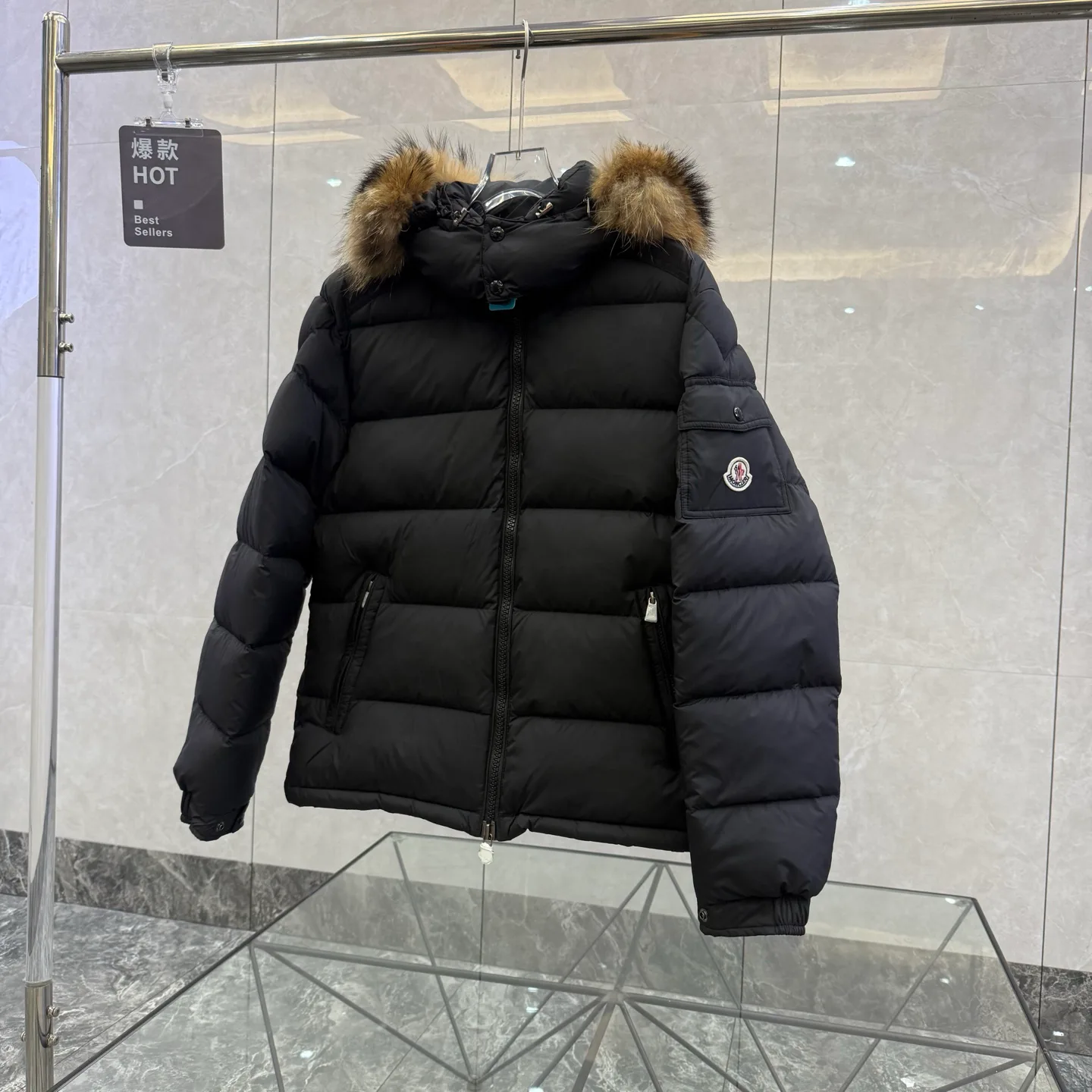 Men's Jackets And Down Jackets MONCLER 17893687