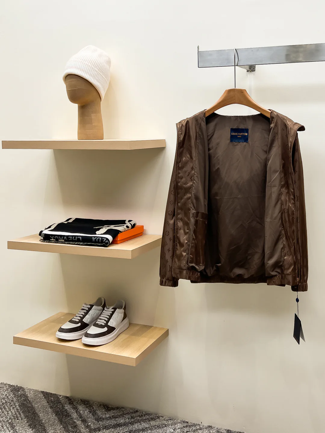 Men's Jackets And Down Jackets LOUIS VUITTON 18499128