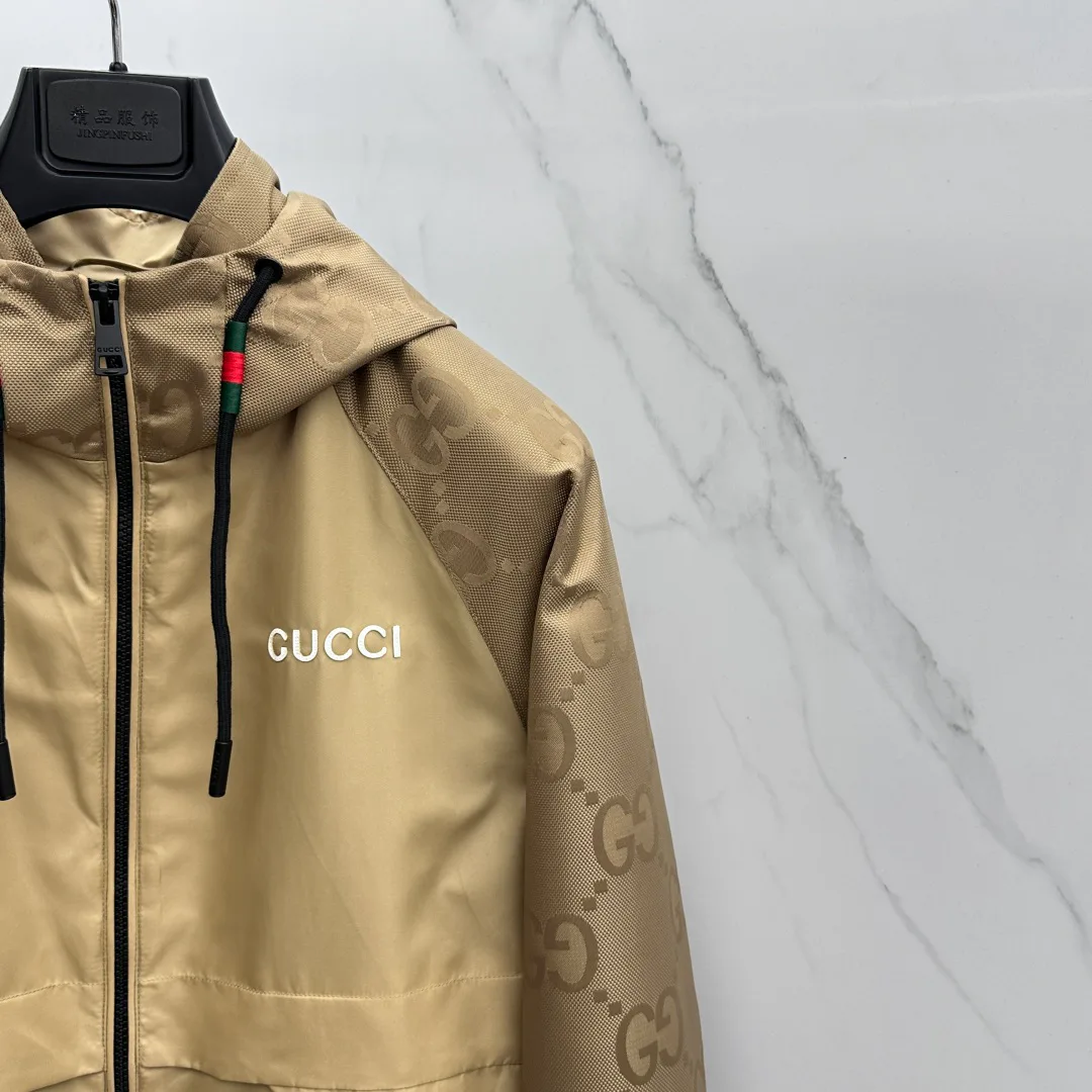 Men's Jackets And Down Jackets GUCCI 17967082