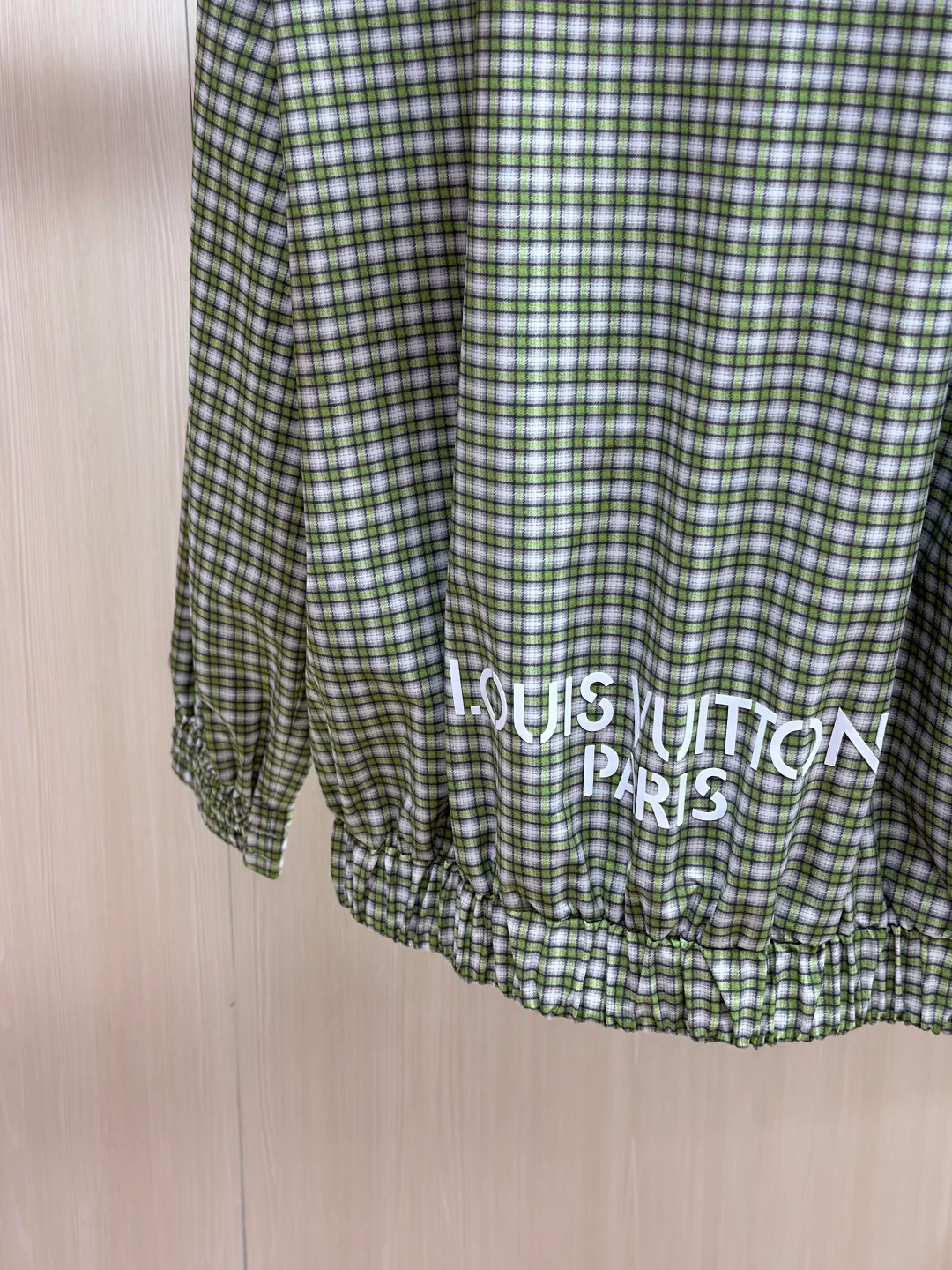 Куртки И Пуховики Мужские Louis Vuitton 18599313