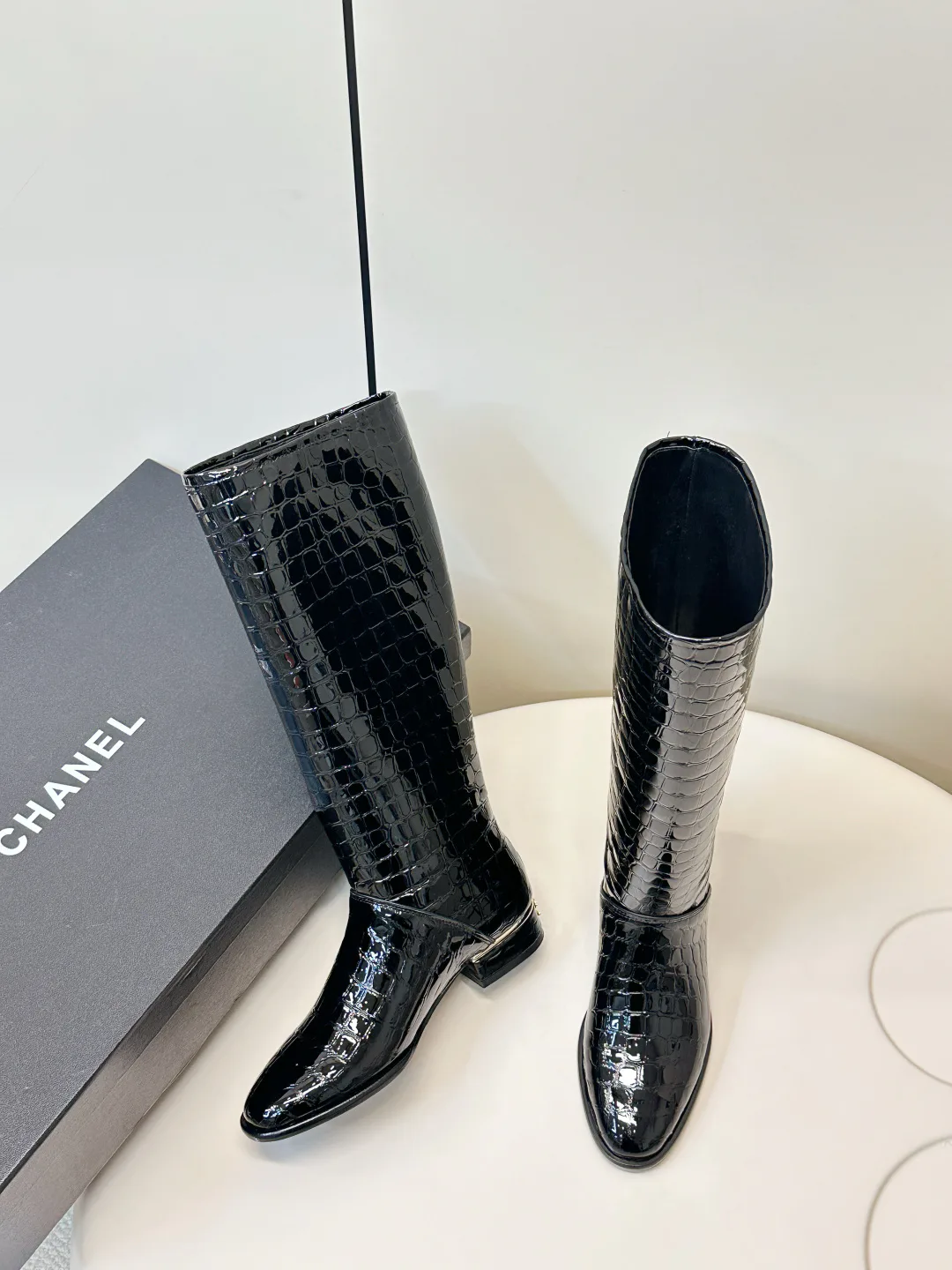 Women's Boots CHANEL 18139536