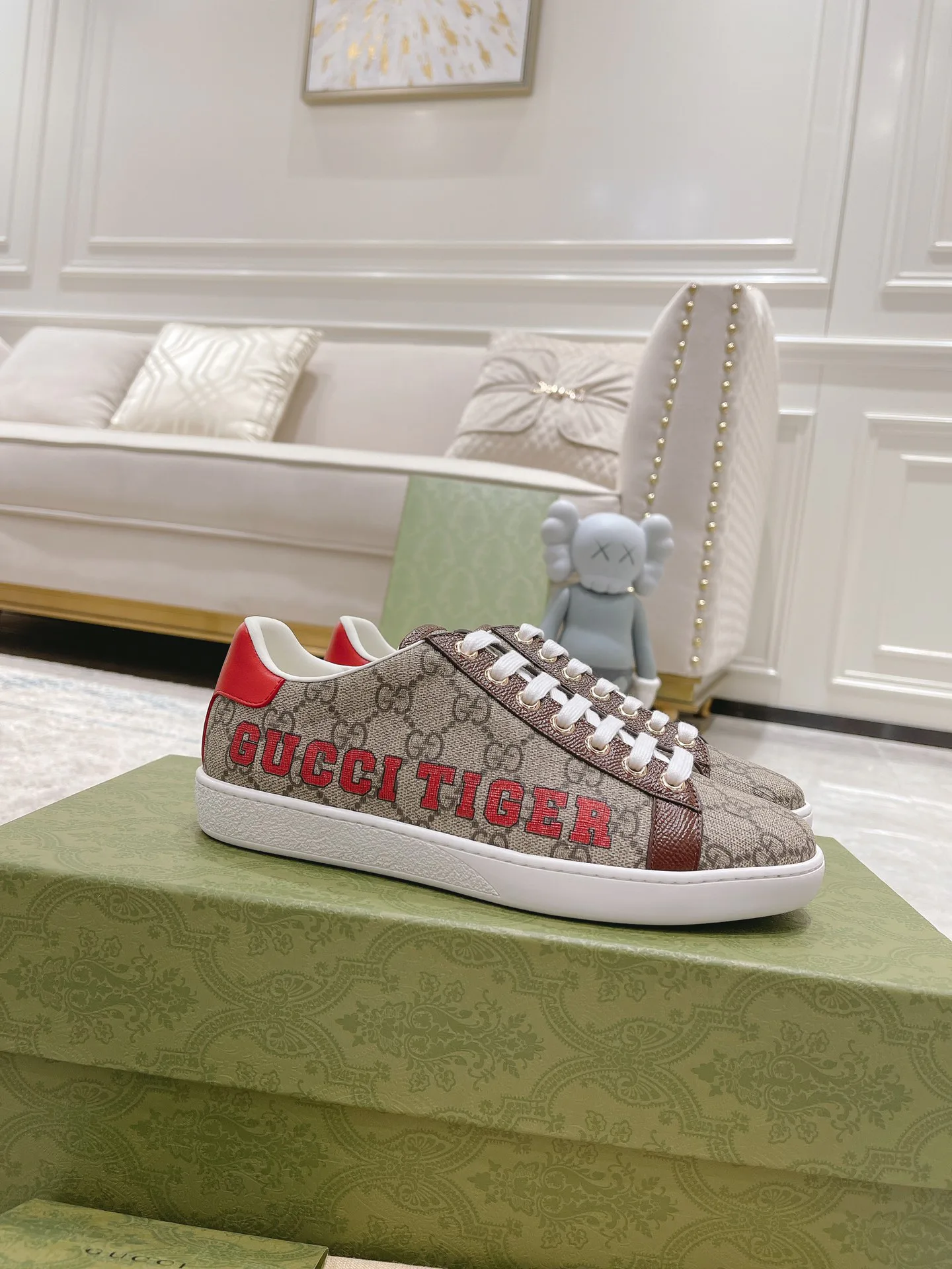 Women's Sneakers GUCCI 17620408