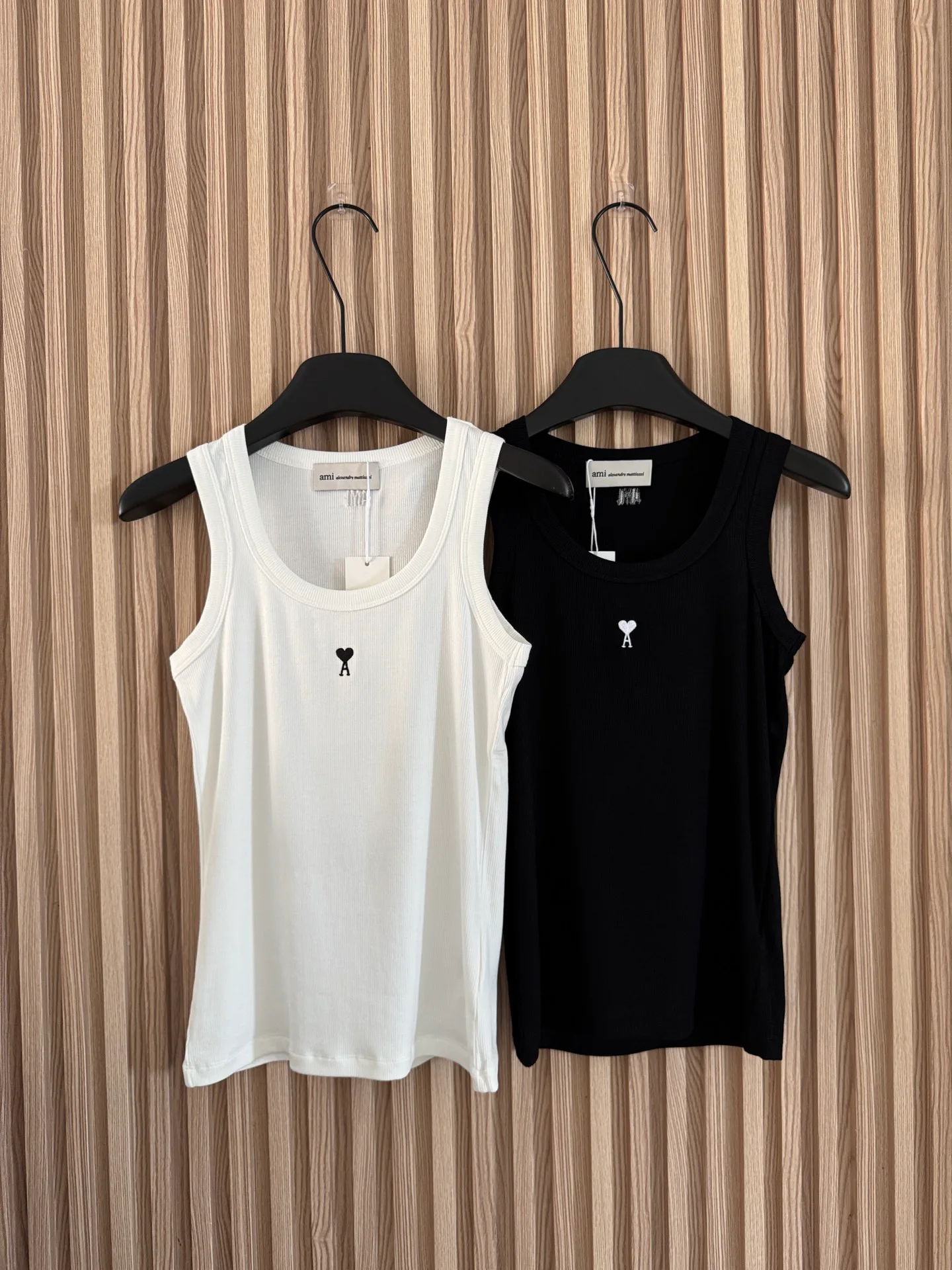 Women's Tops AMI PARIS 17954561