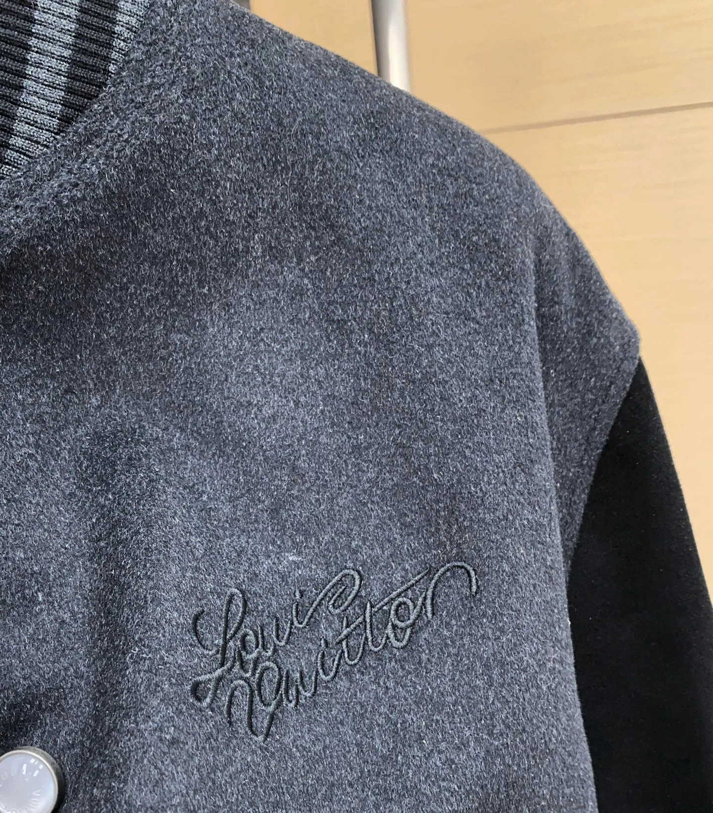 Men's Jackets And Down Jackets LOUIS VUITTON 17952140