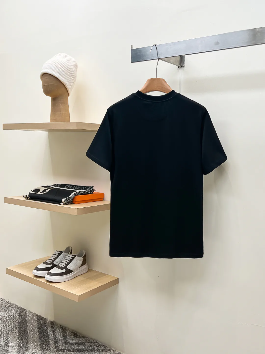 Men's T-Shirts LOUIS VUITTON 18499353