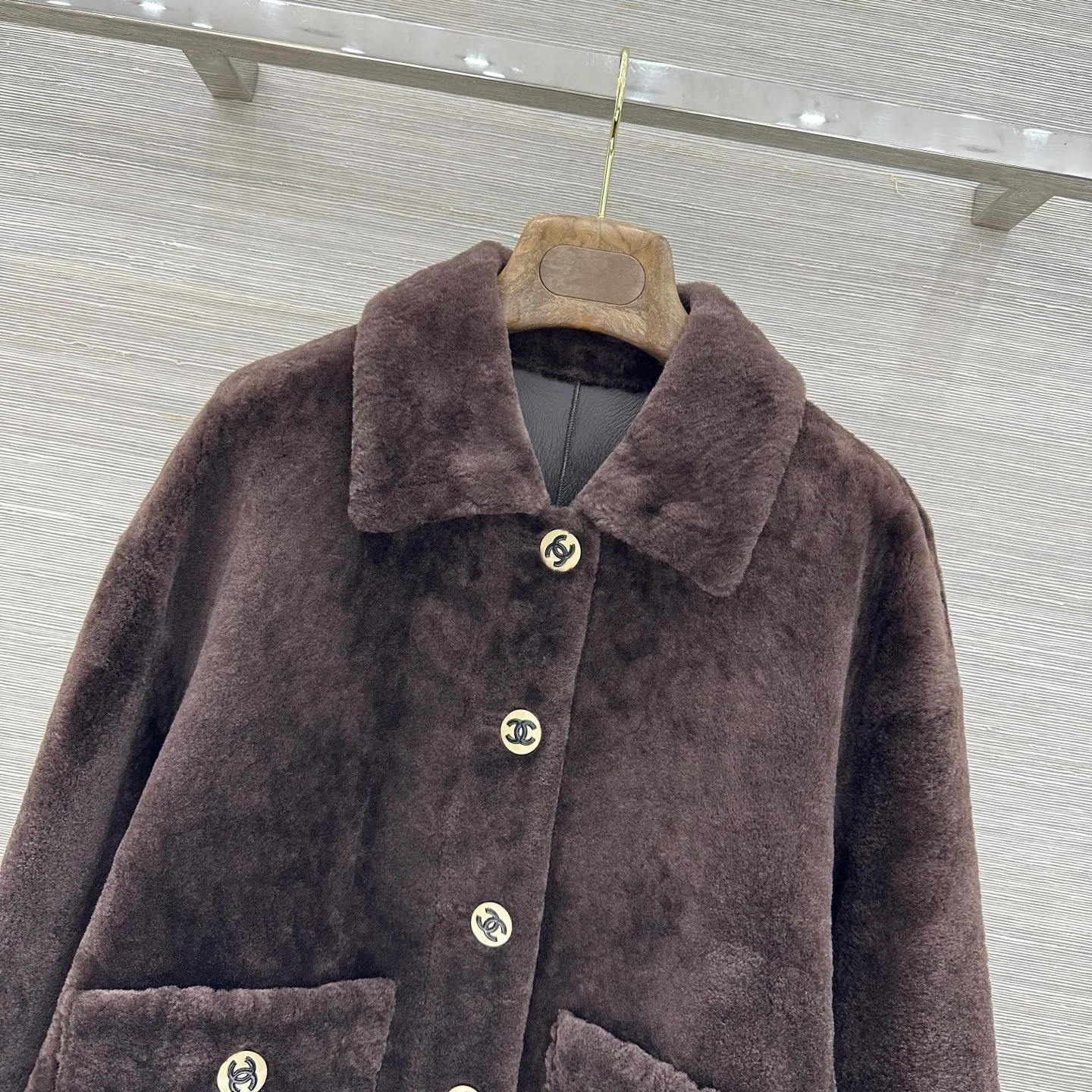 Women's Leather Jackets And Sheepskin Coats CHANEL 18503459