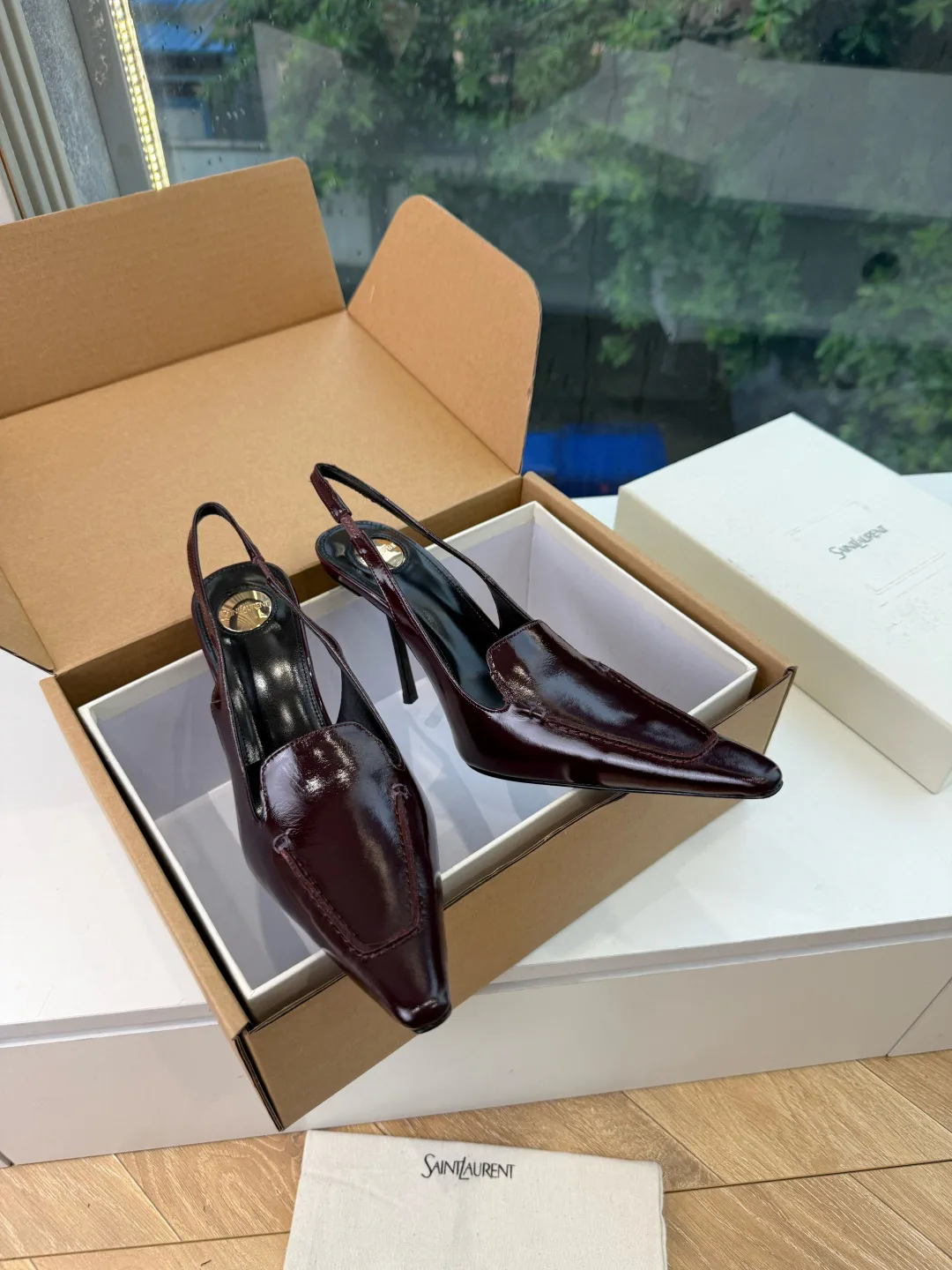 Women's Heels SAINT LAURENT 18104131