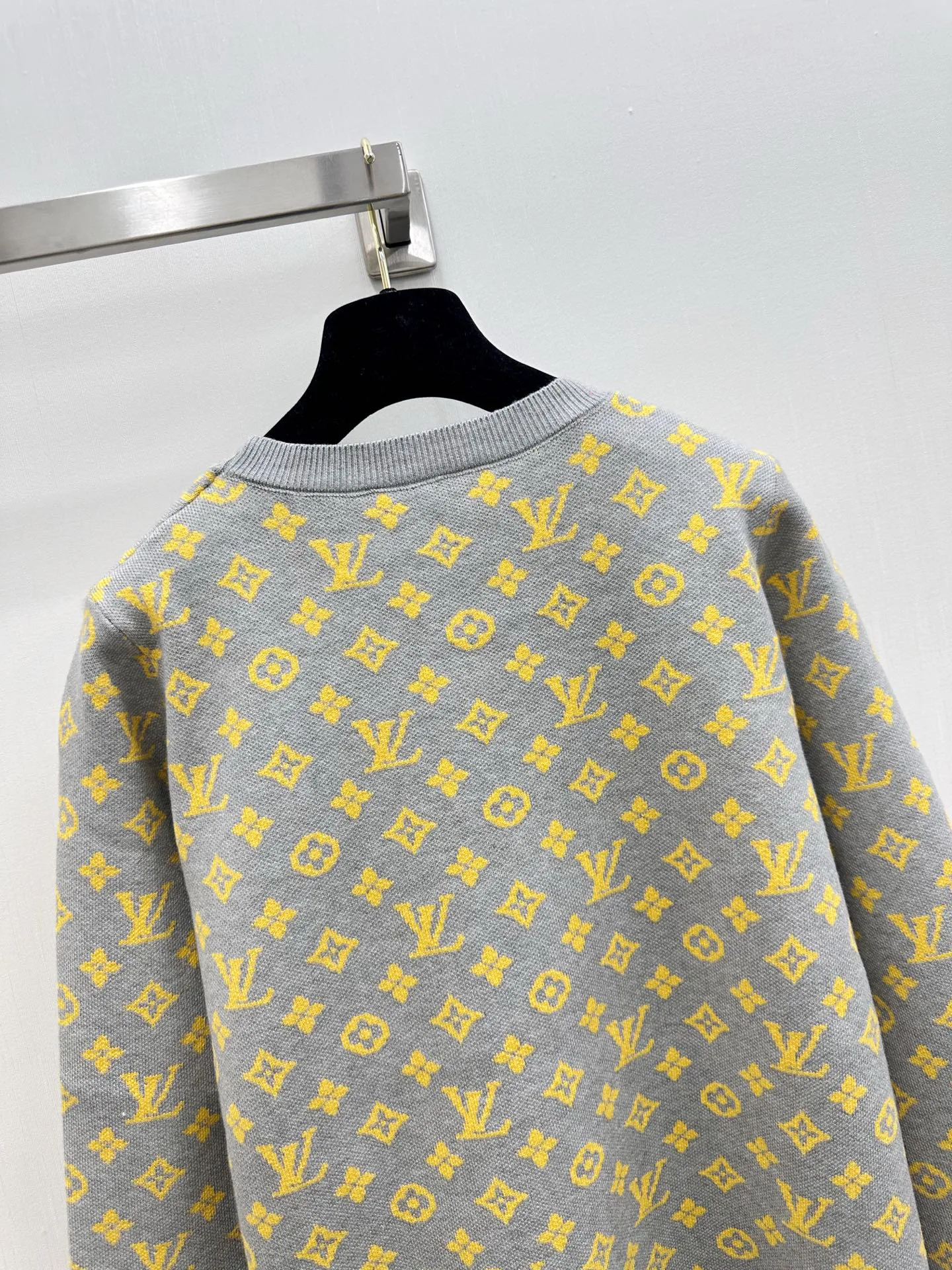 Women's Jumpers And Sweaters LOUIS VUITTON 17953453