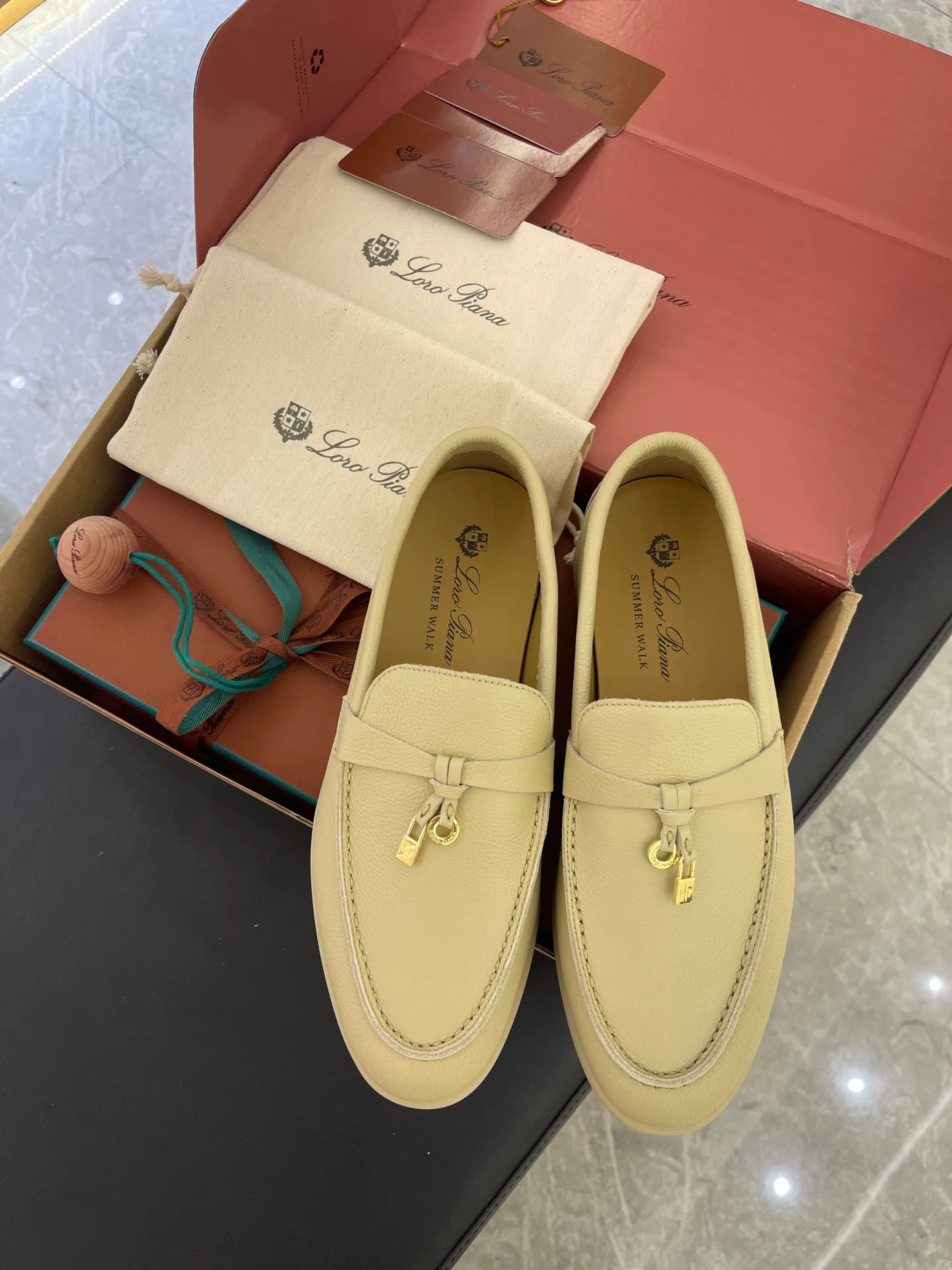 Women's Loafers And Moccasins LORO PIANA 17977259