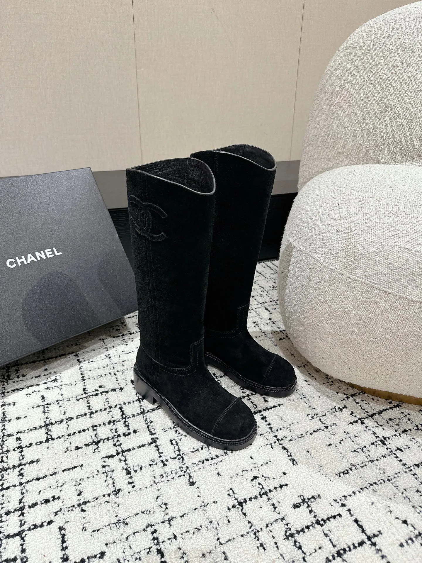 Women's Boots CHANEL 18406714