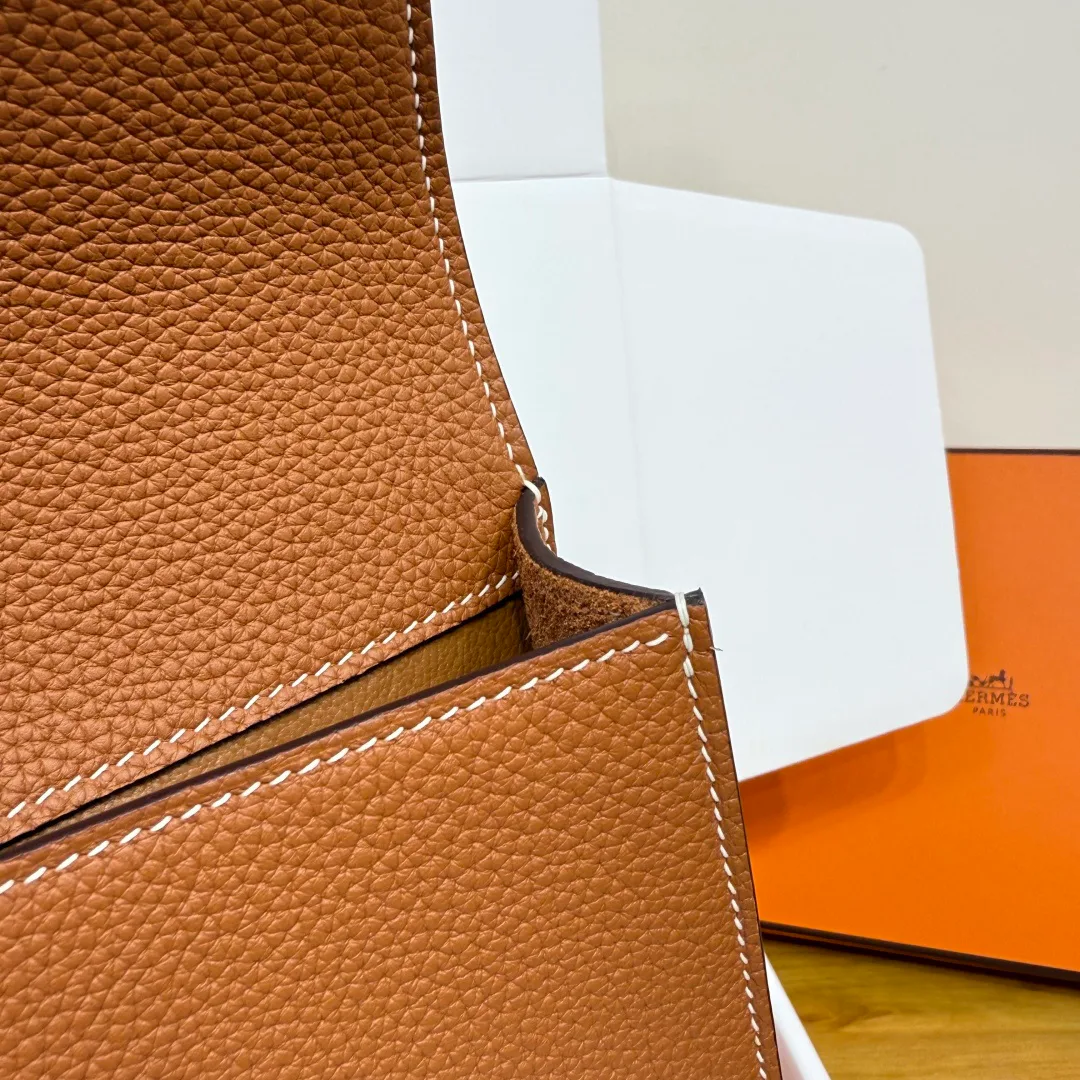Women's Clutches HERMES 18077368