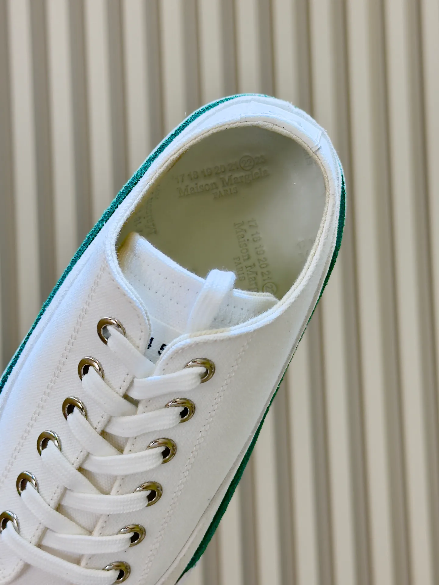 Women's Sneakers MAISON MARGIELA 18073445
