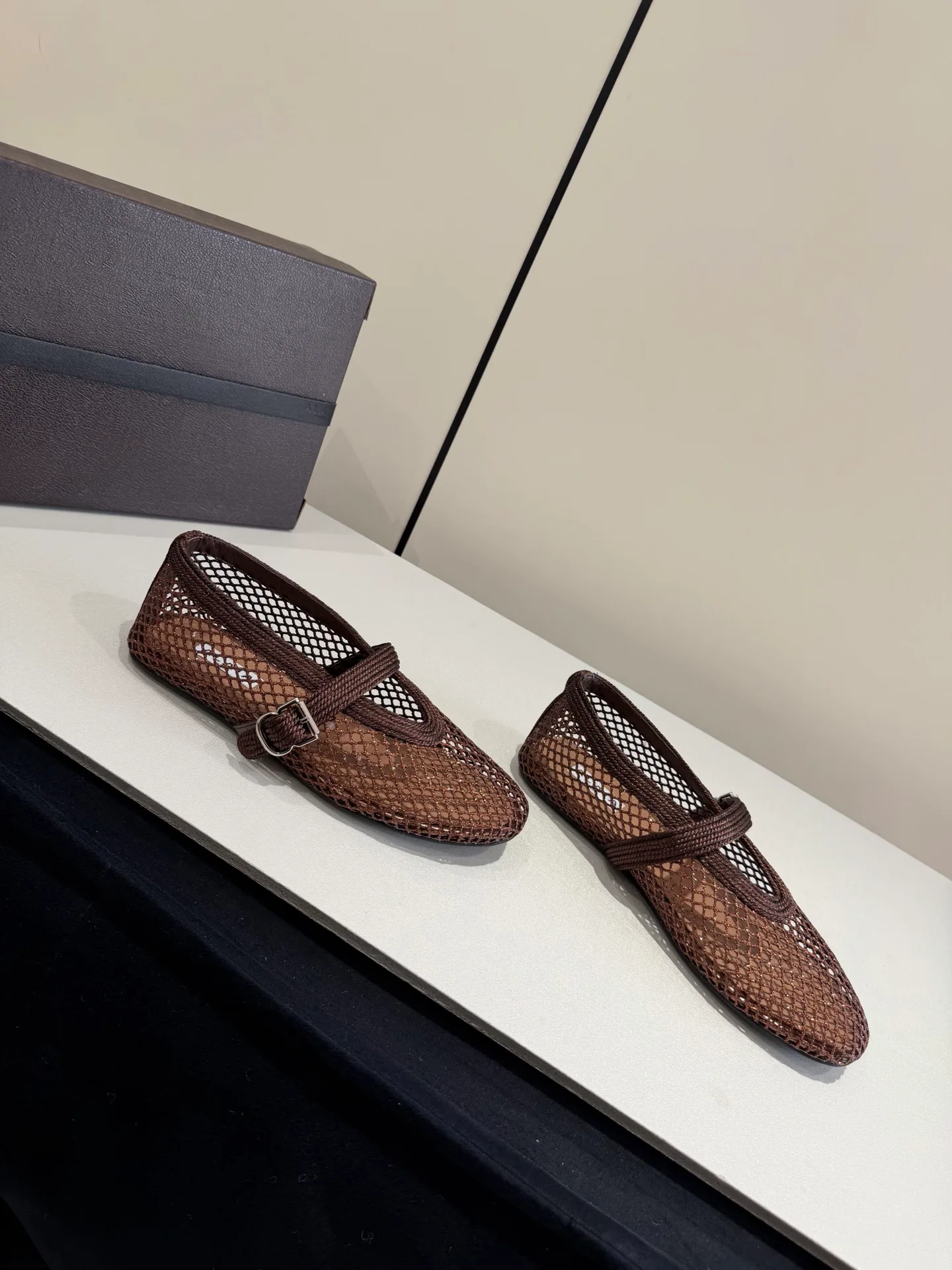 Women's Ballet Flats ALAIA 17804469