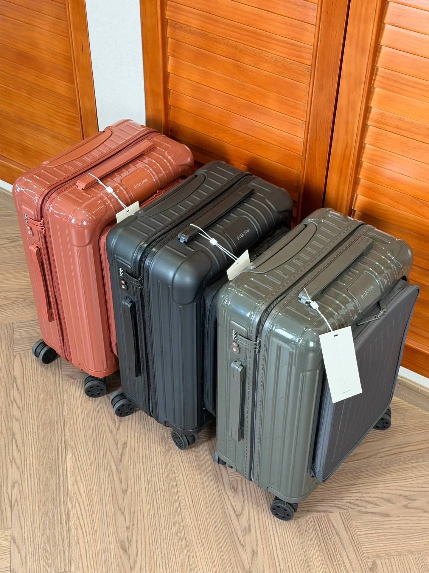 Suitcases RIMOWA 17943632