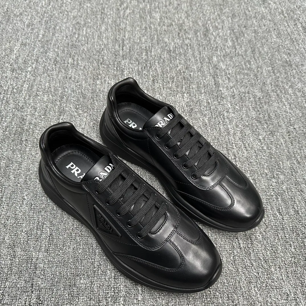 Men's Sneakers PRADA 18076361