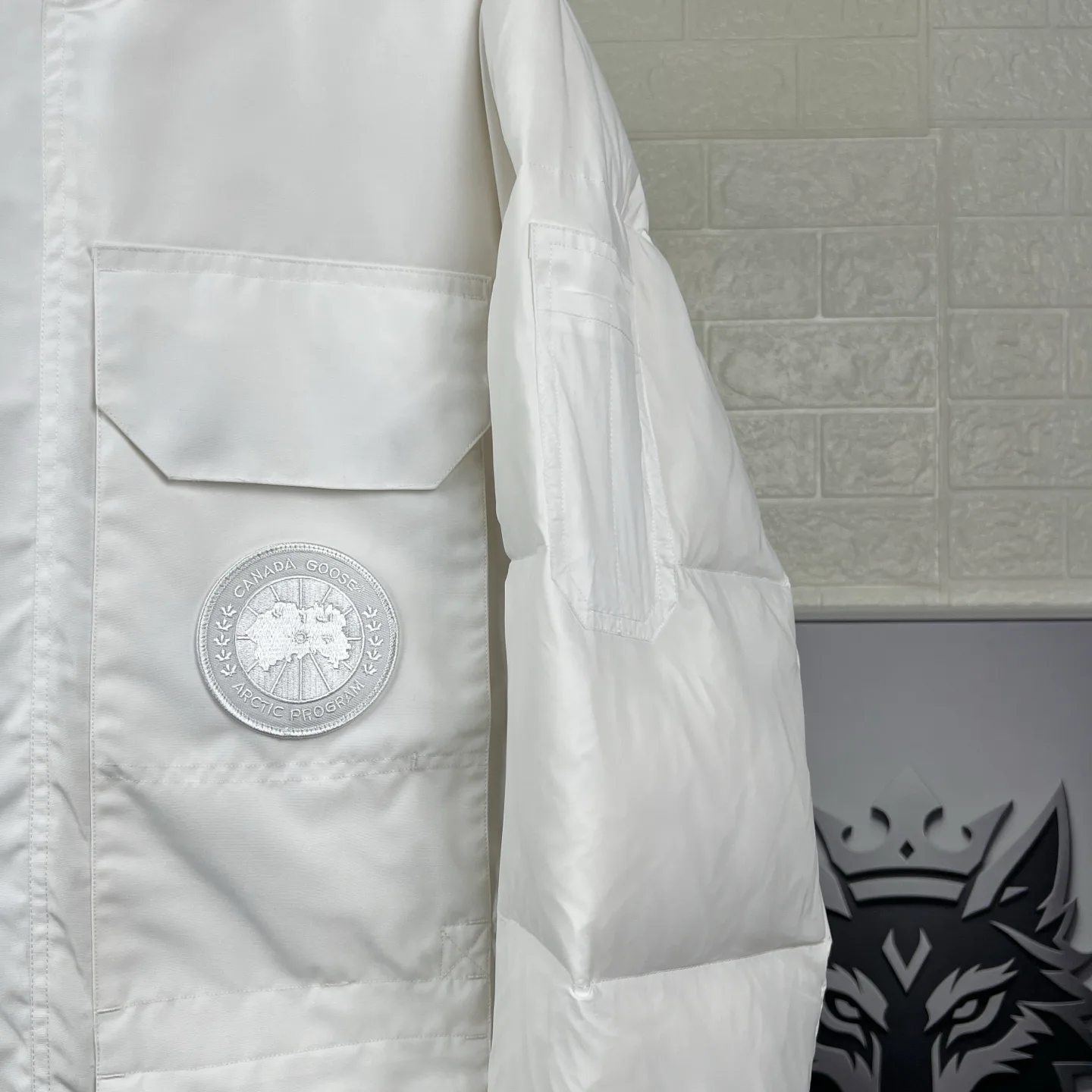 Women's Jackets And Down Jackets CANADA GOOSE 17926940