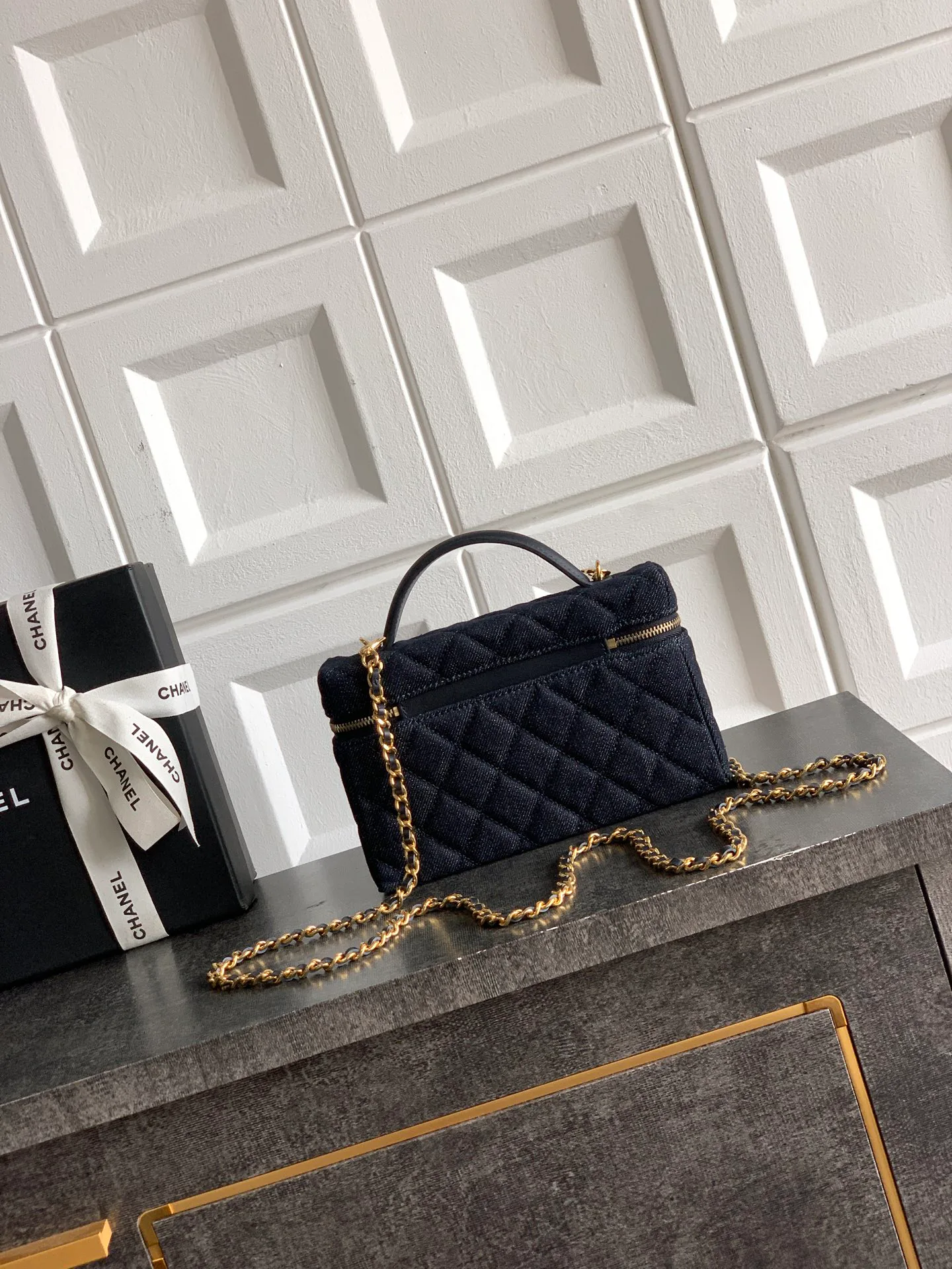 Классические Сумки Женские Chanel 18588843