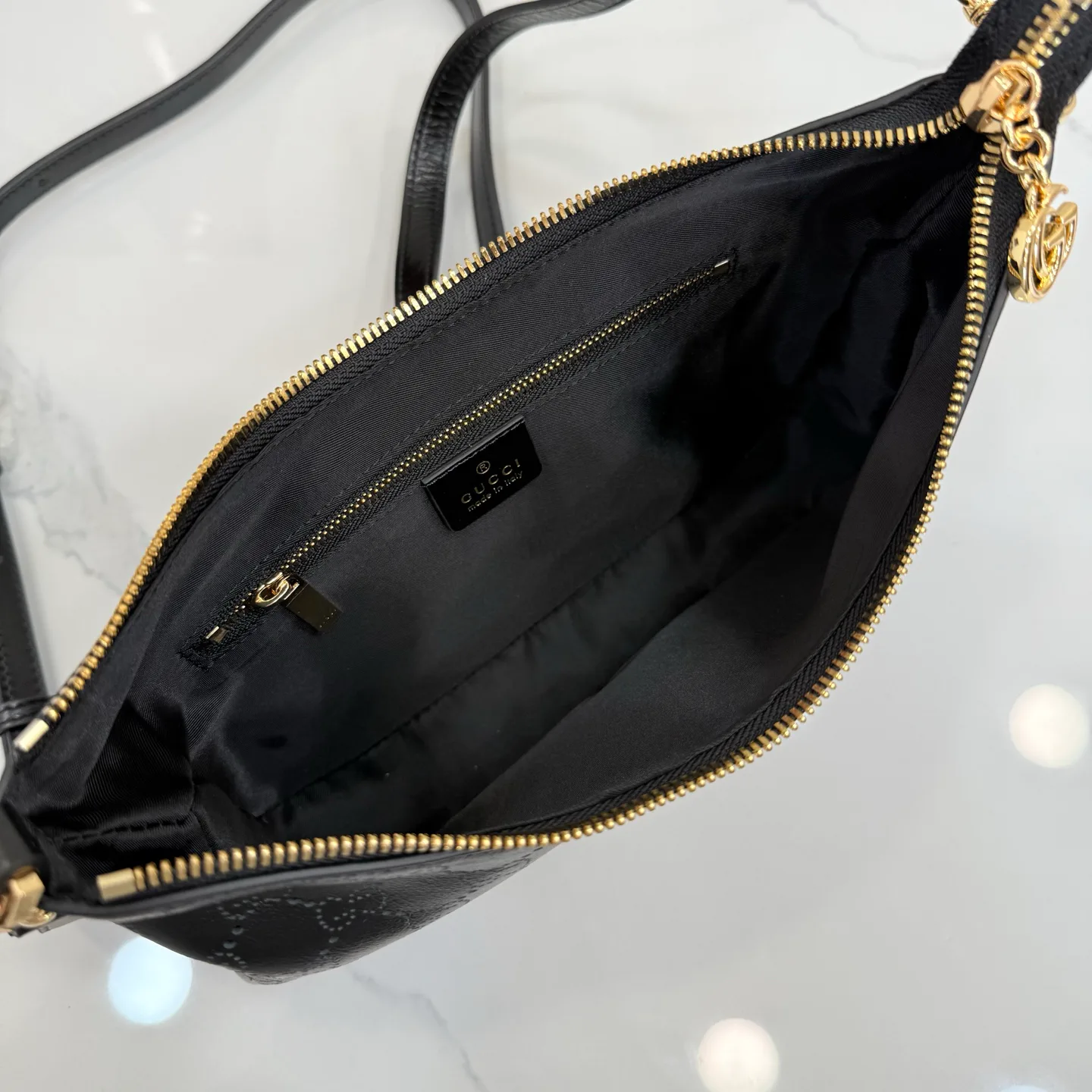Women's Classic Handbags GUCCI 17872505