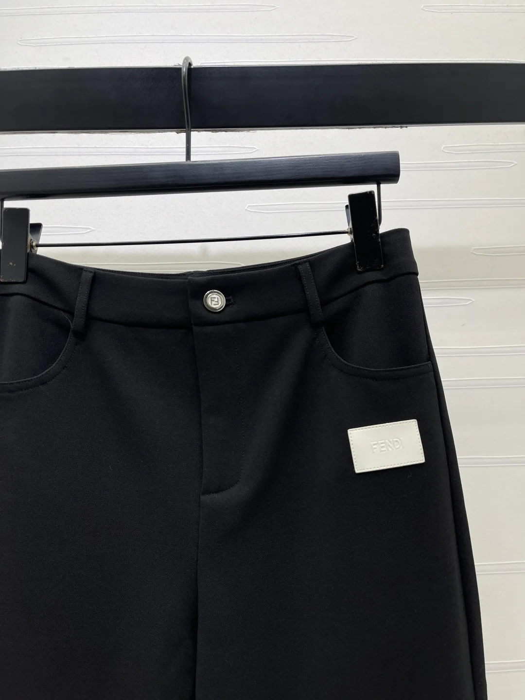 Women's Trousers FENDI 18282995