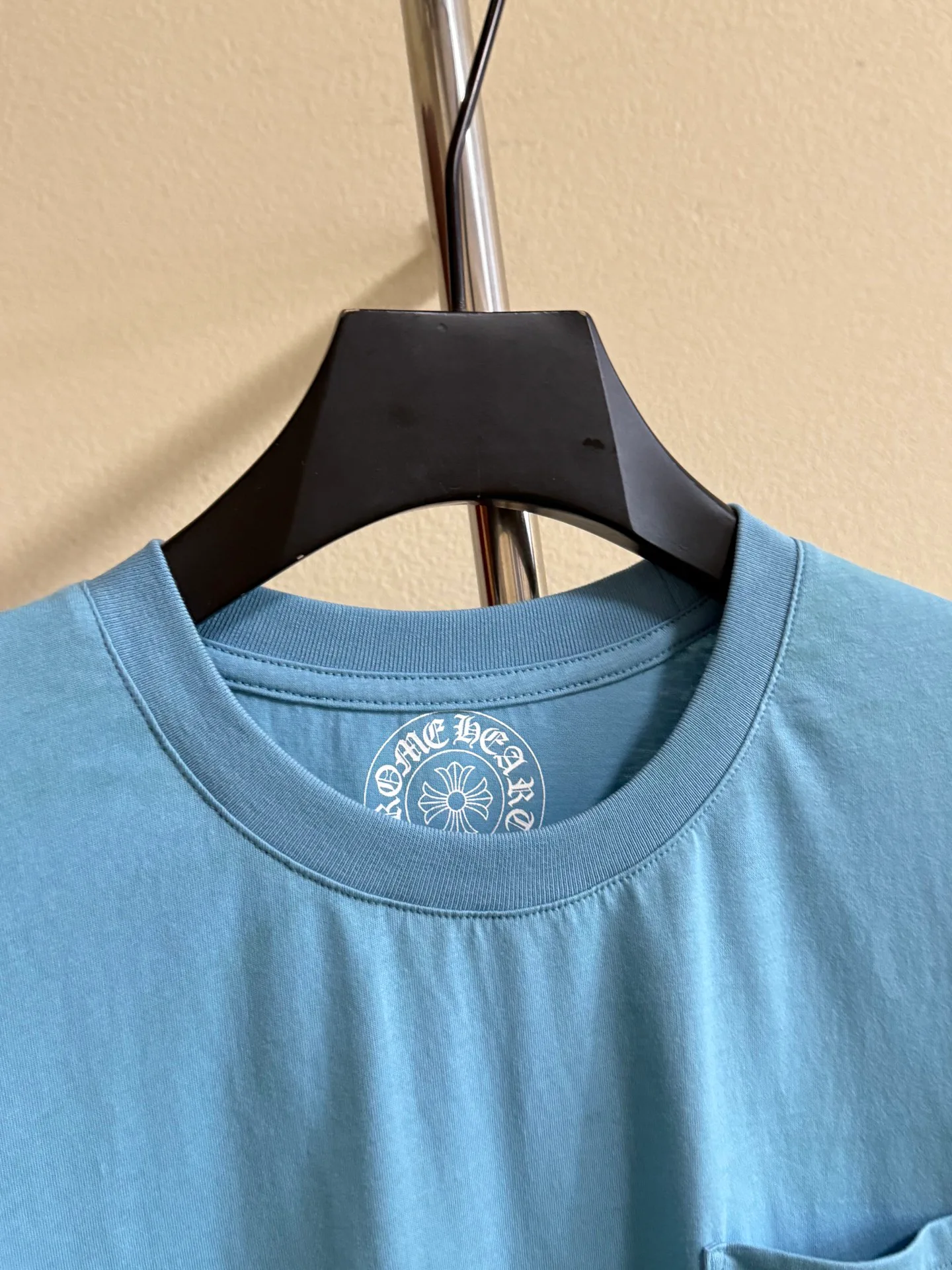 Women's T-Shirts CHROME HEARTS 17862814