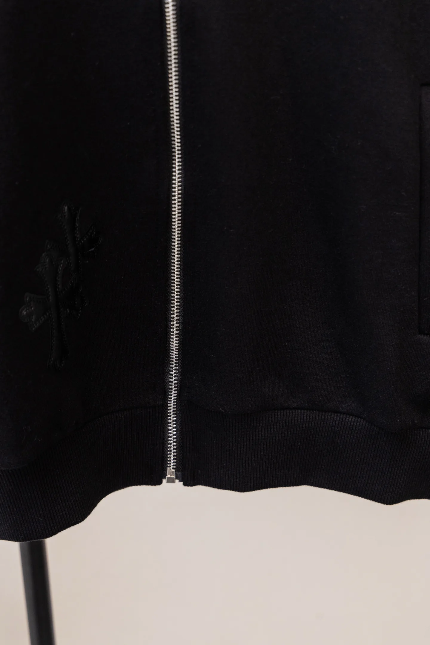Men's Sweatshirts And Hoodies CHROME HEARTS 18128414