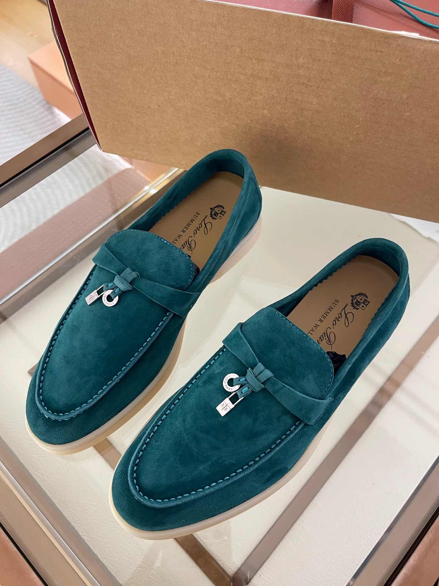 Women's Loafers And Moccasins LORO PIANA 17977247