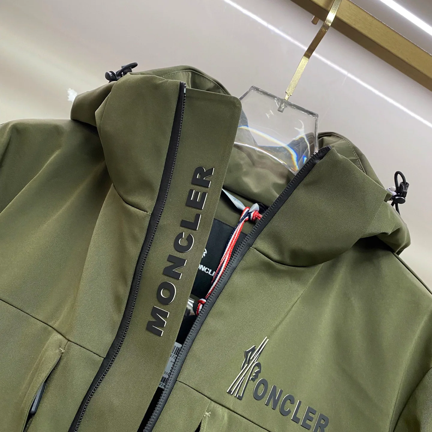Men's Jackets And Down Jackets MONCLER 18029227