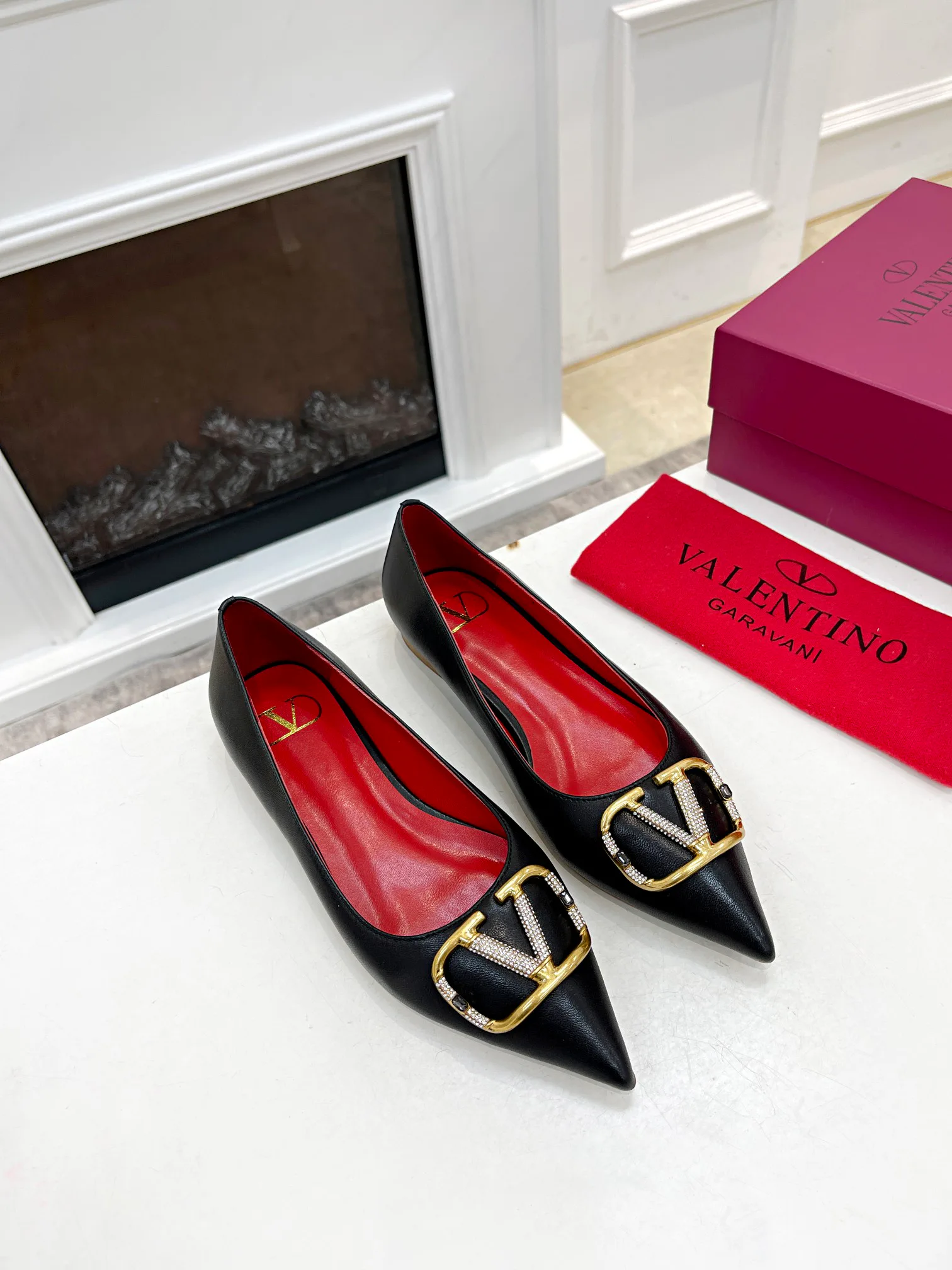 Women's Heels VALENTINO 17956845