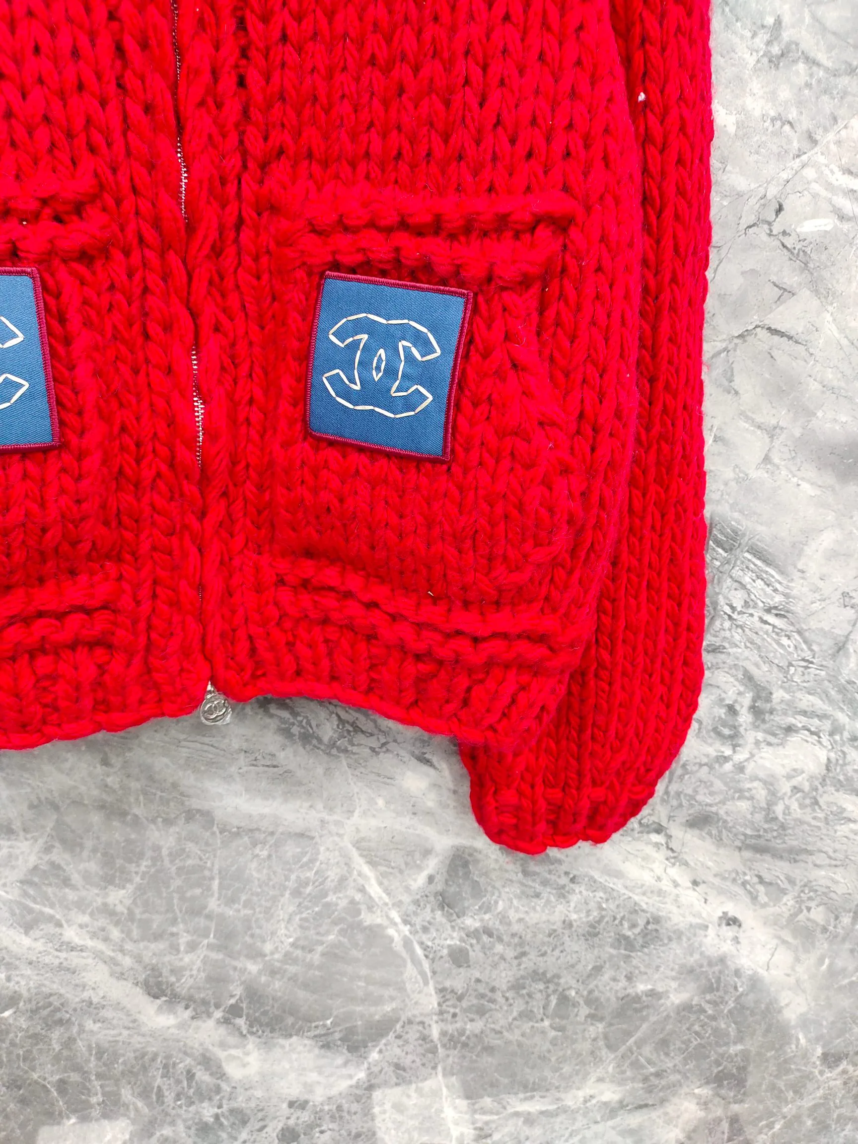 Women's Jumpers And Sweaters CHANEL 18211760