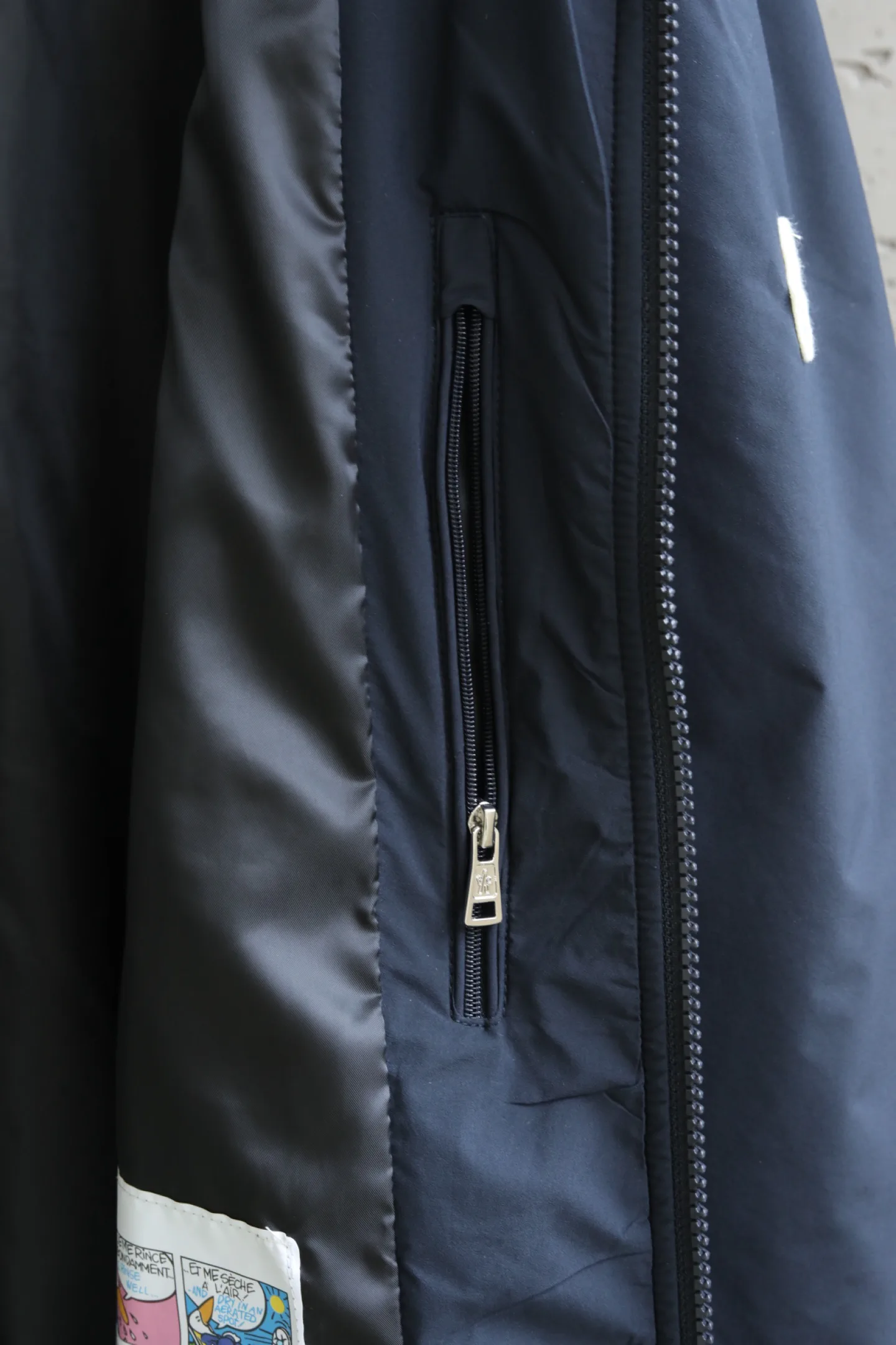 Men's Jackets And Down Jackets MONCLER 18140050