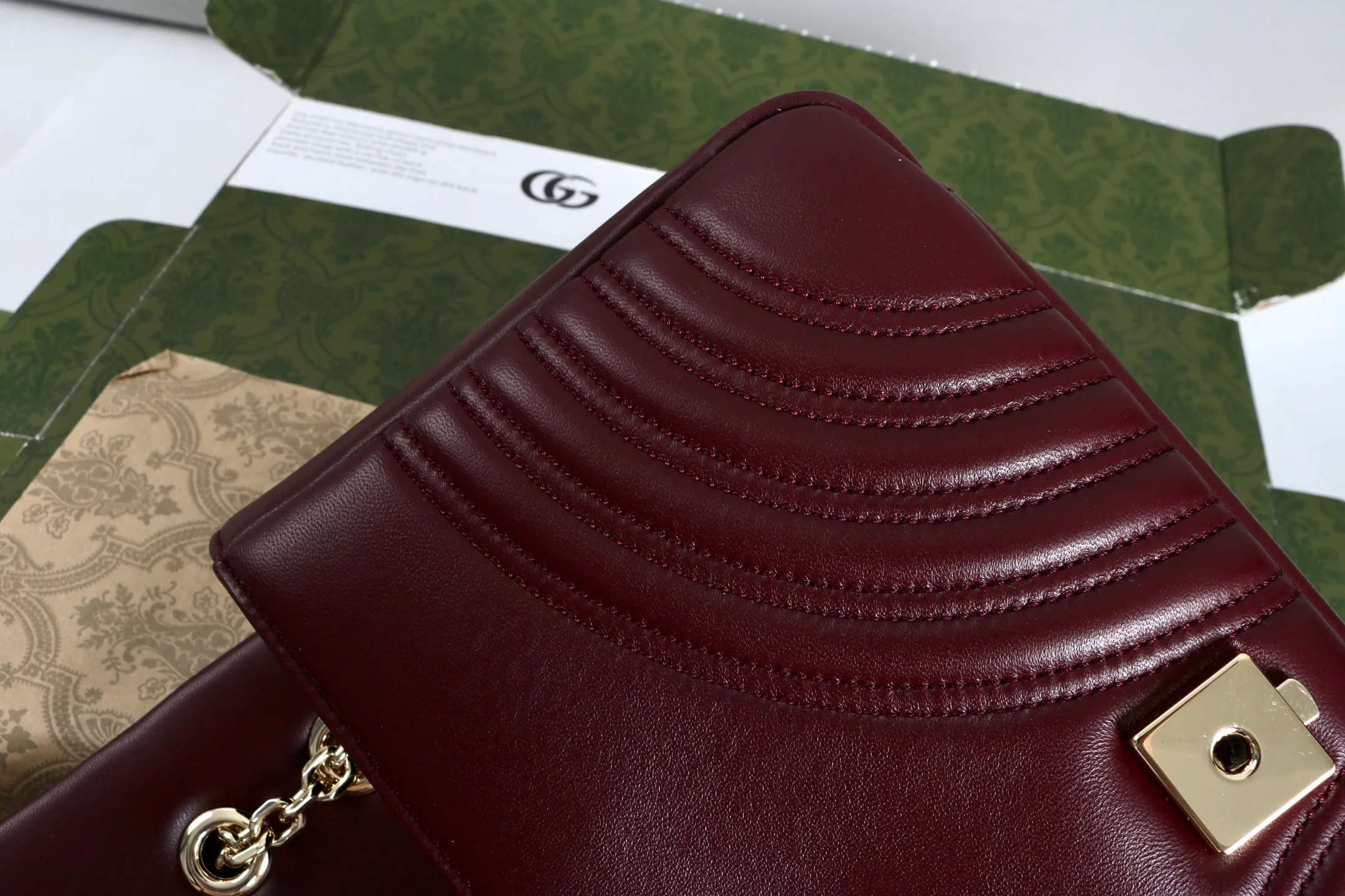 Women's Classic Handbags GUCCI 18223238