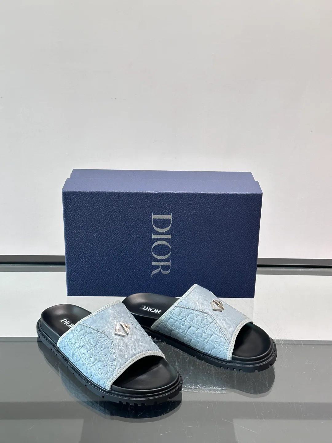 Women's Flip-Flops CHRISTIAN DIOR 17192587
