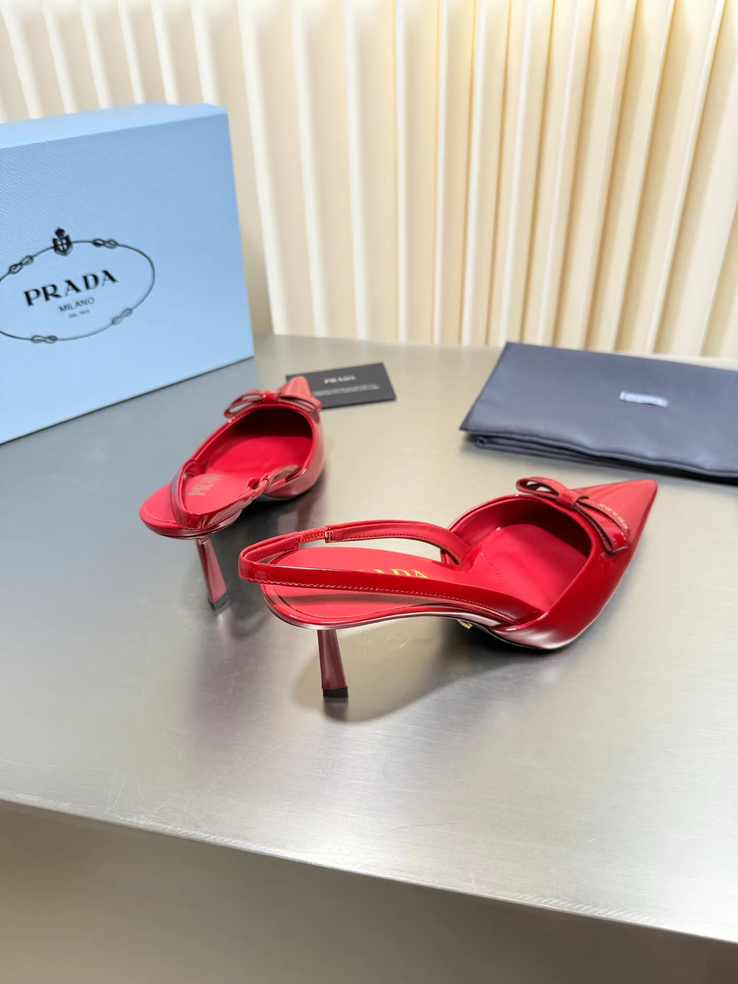 Women's Heels PRADA 18083093