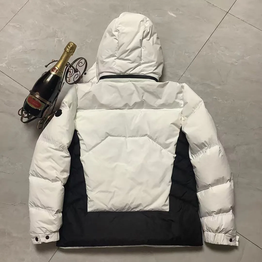 Women's Jackets And Down Jackets MONCLER 18111470