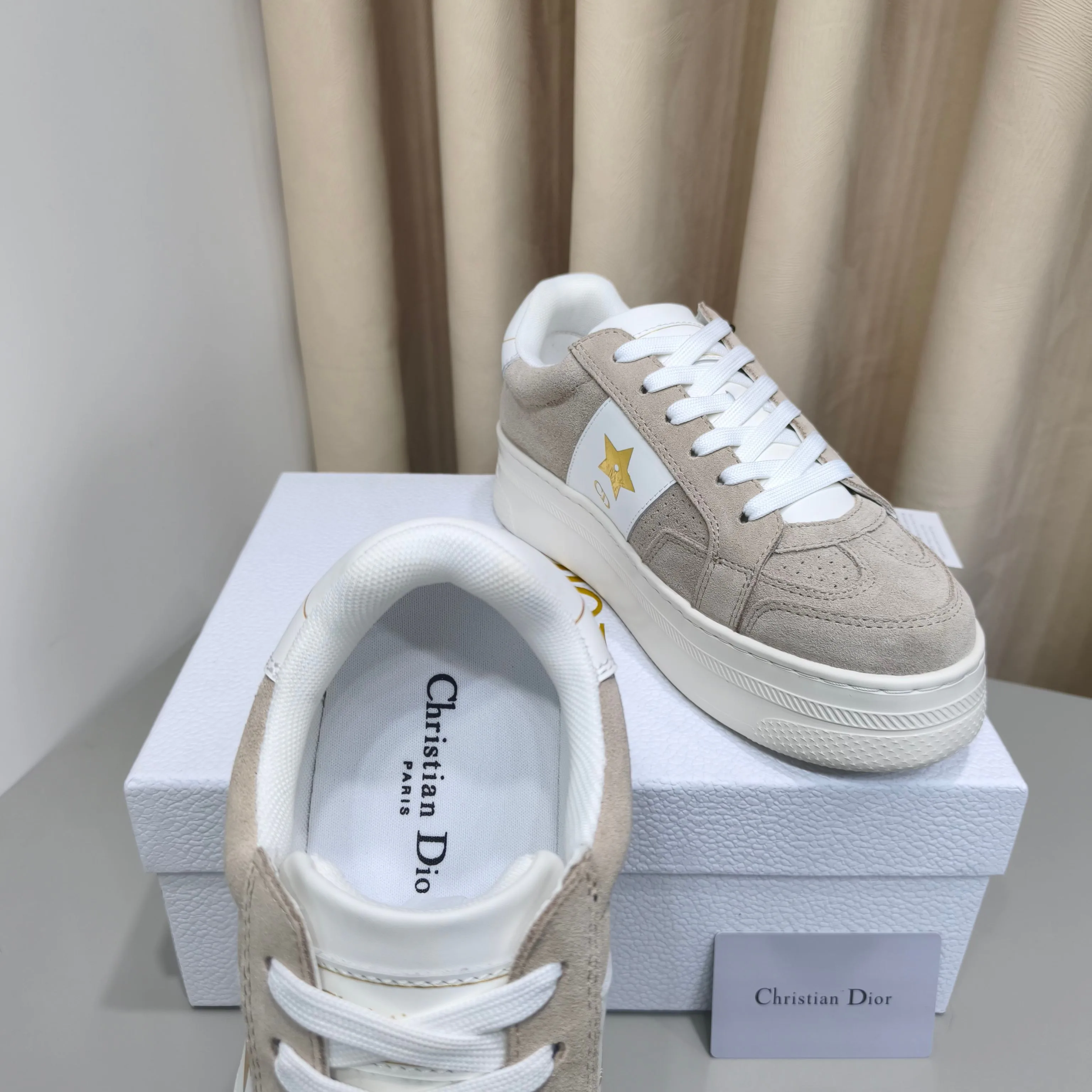 Women's Sneakers CHRISTIAN DIOR 17988727