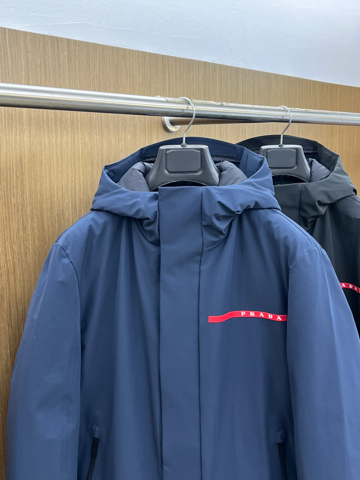 Men's Jackets And Down Jackets PRADA 18194604