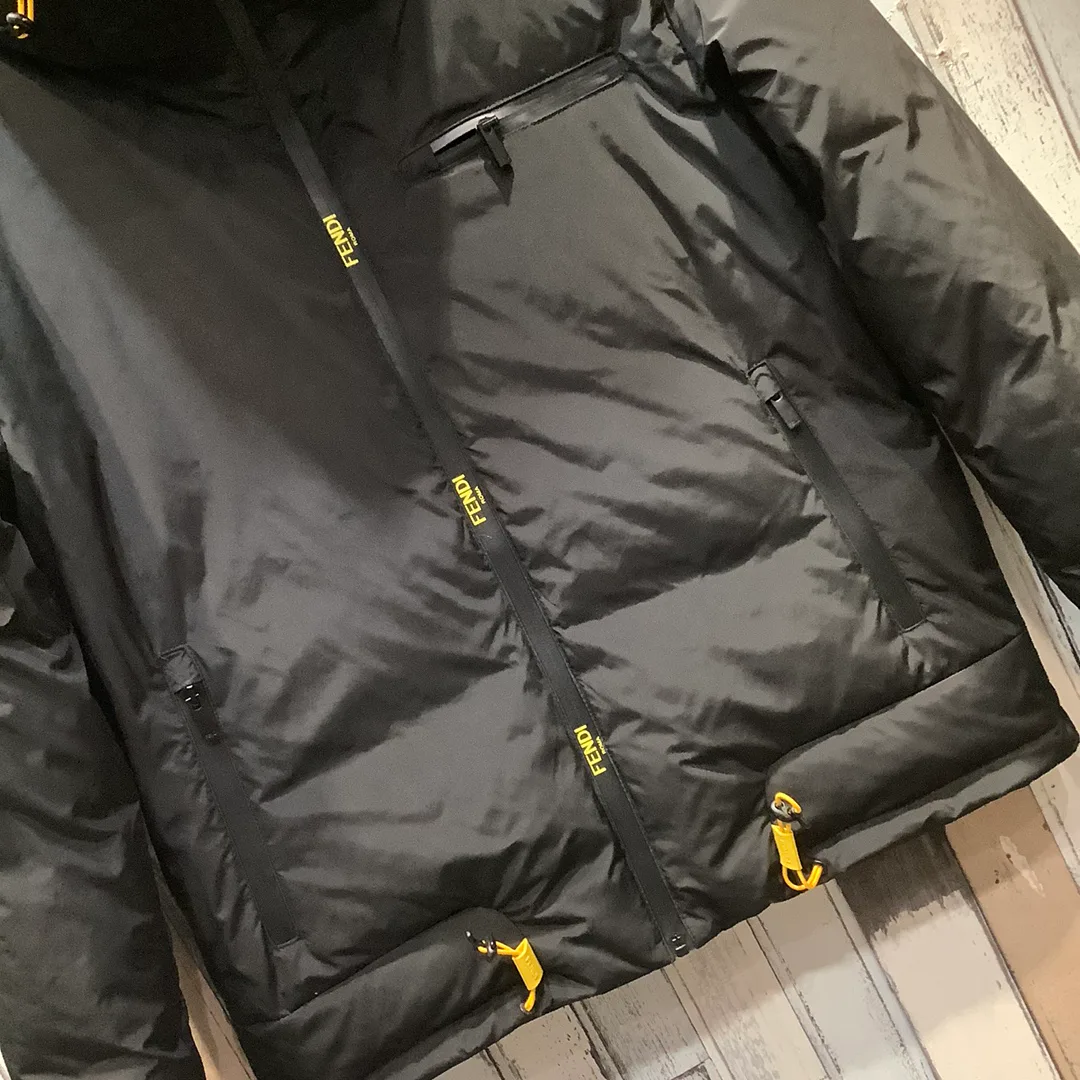Men's Jackets And Down Jackets FENDI 18111457